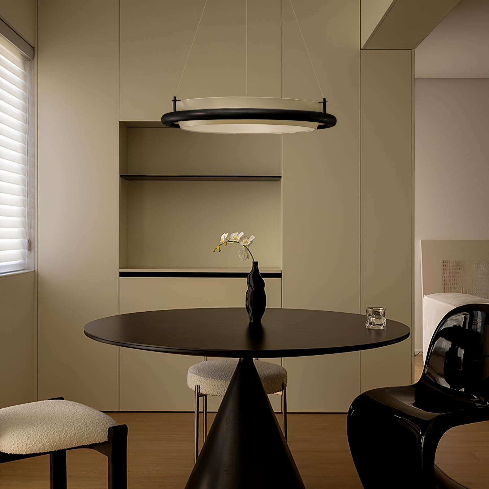 Olvelila Circular Metal Pendant Light - Letslighting