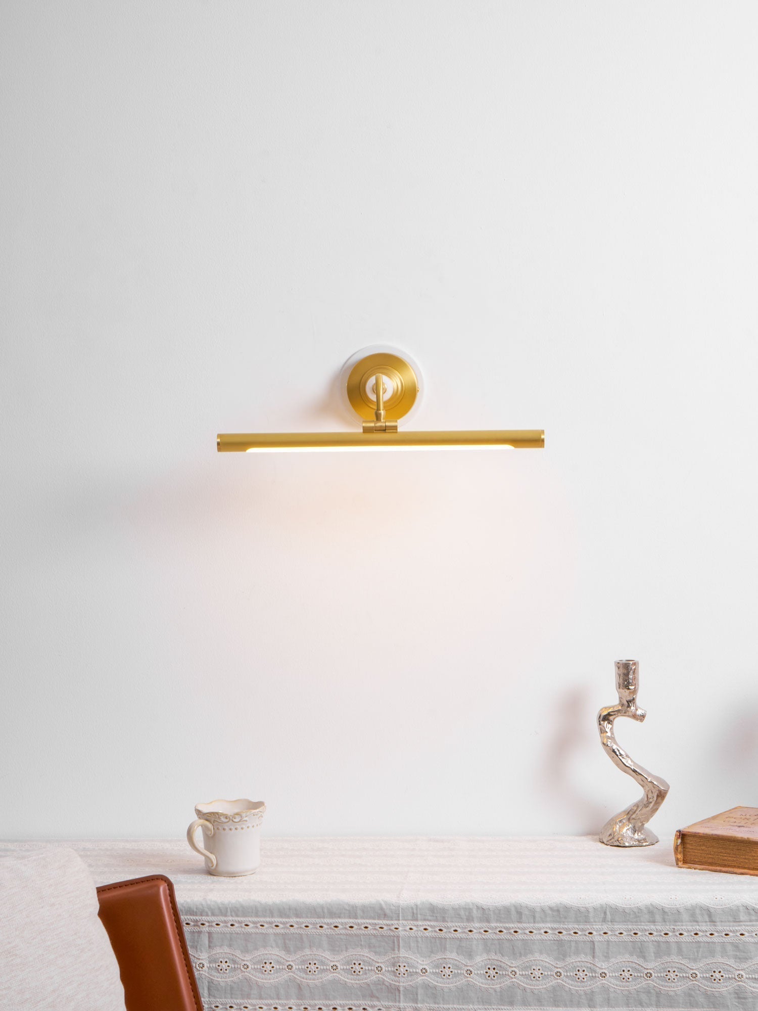 Archer Art Linear Wall Light - Letslighting