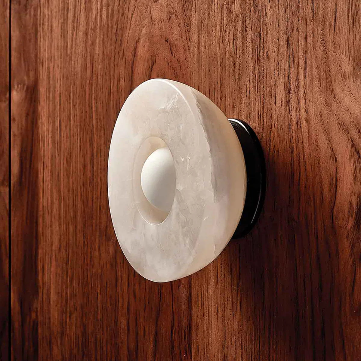 Jade Deisgn Wall Lamp