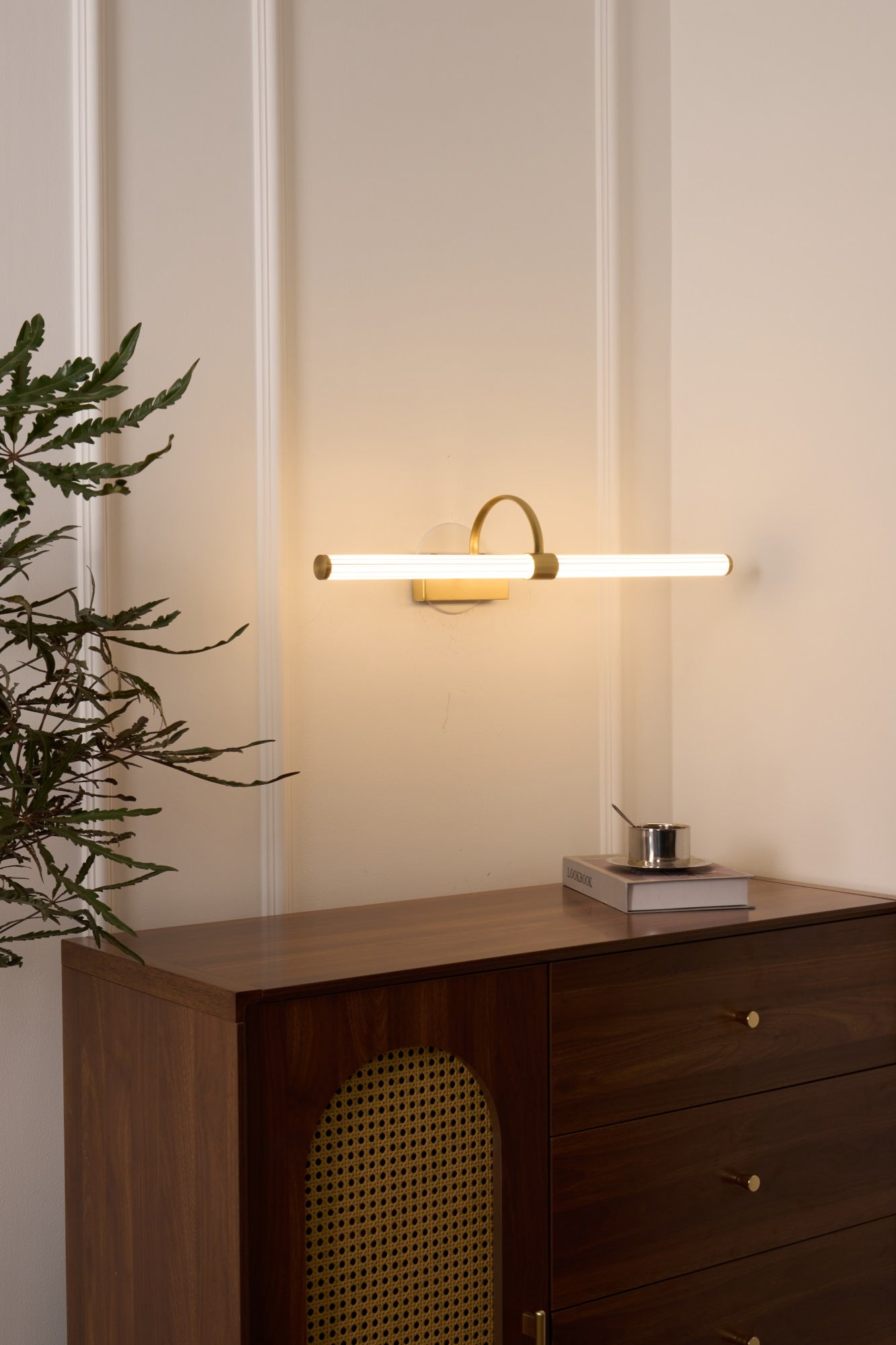 Avery Wall Light - Letslighting