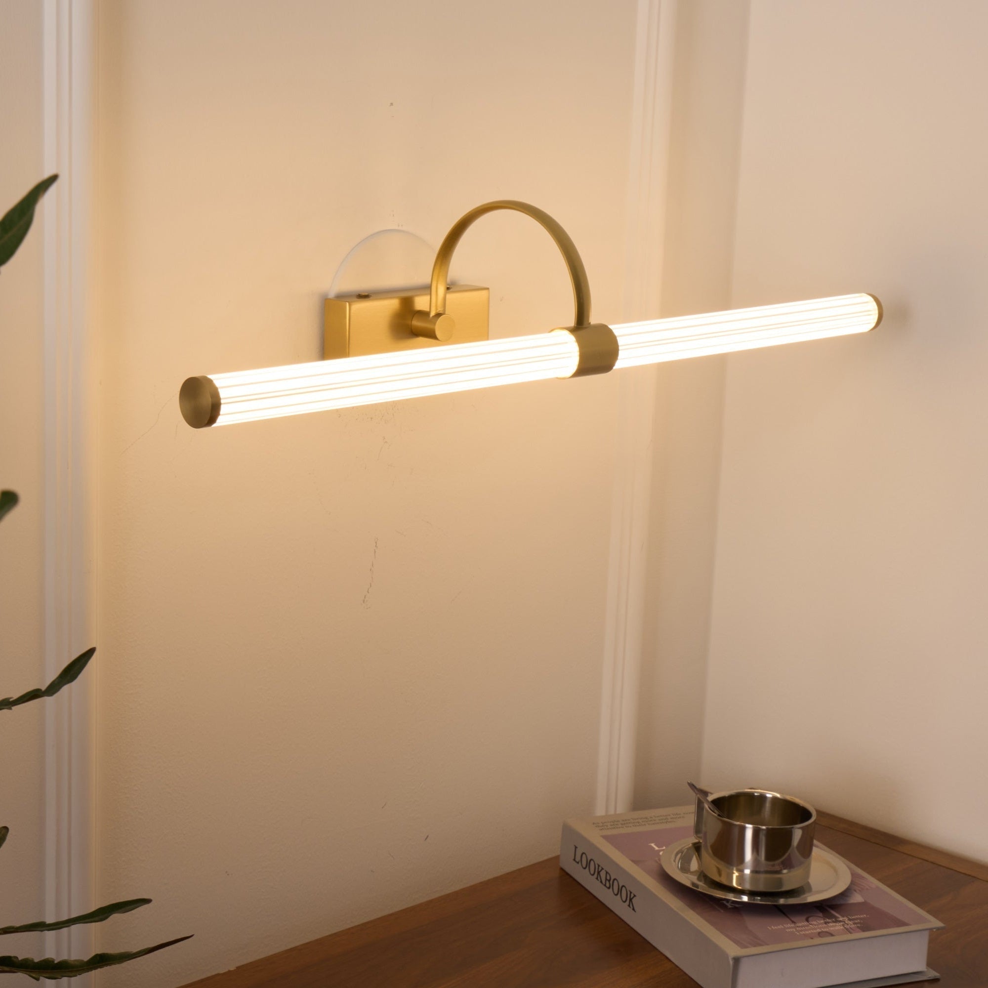 Avery Wall Light - Letslighting