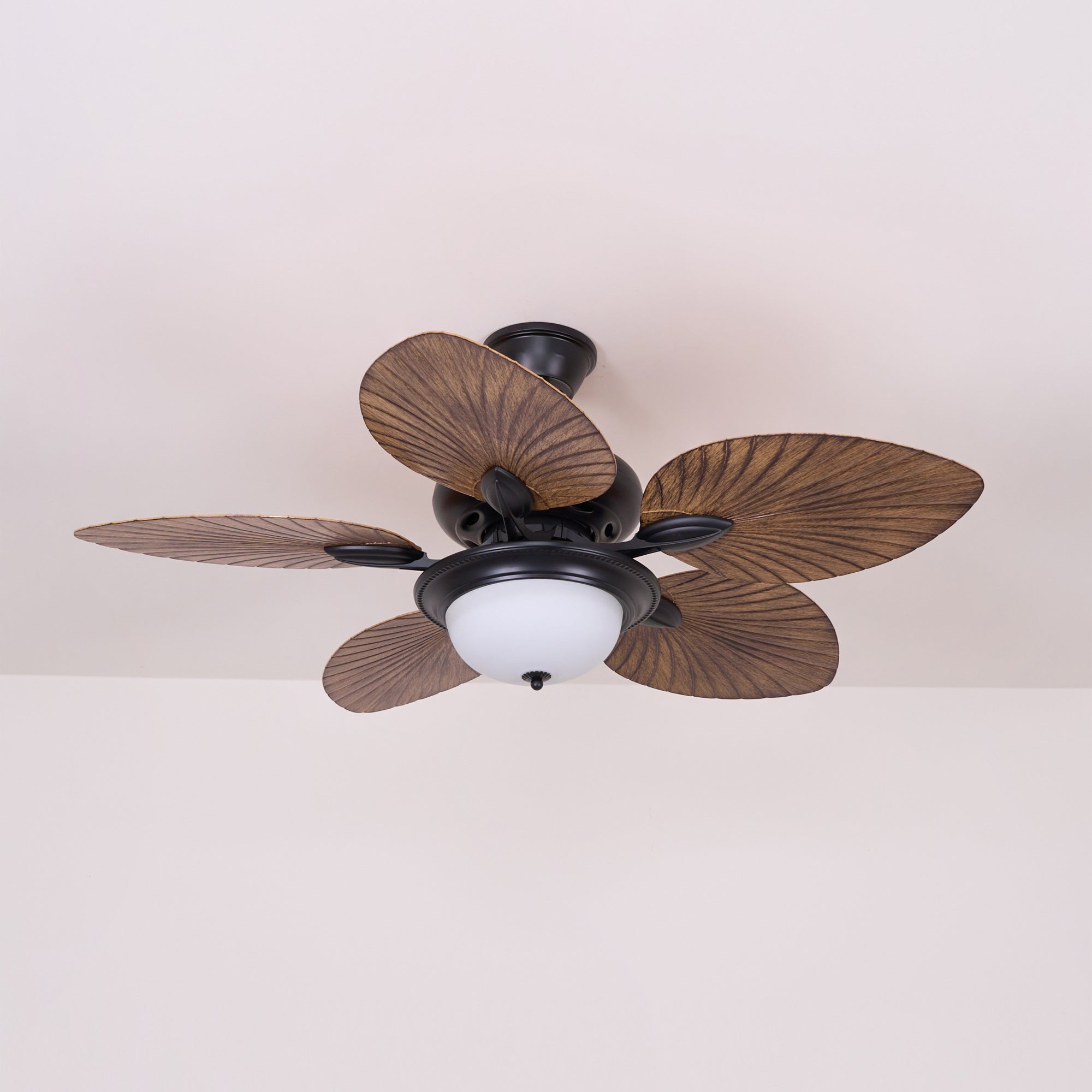Ventilador de Techo Tropical Virel de Madera con Luz, vista lateral