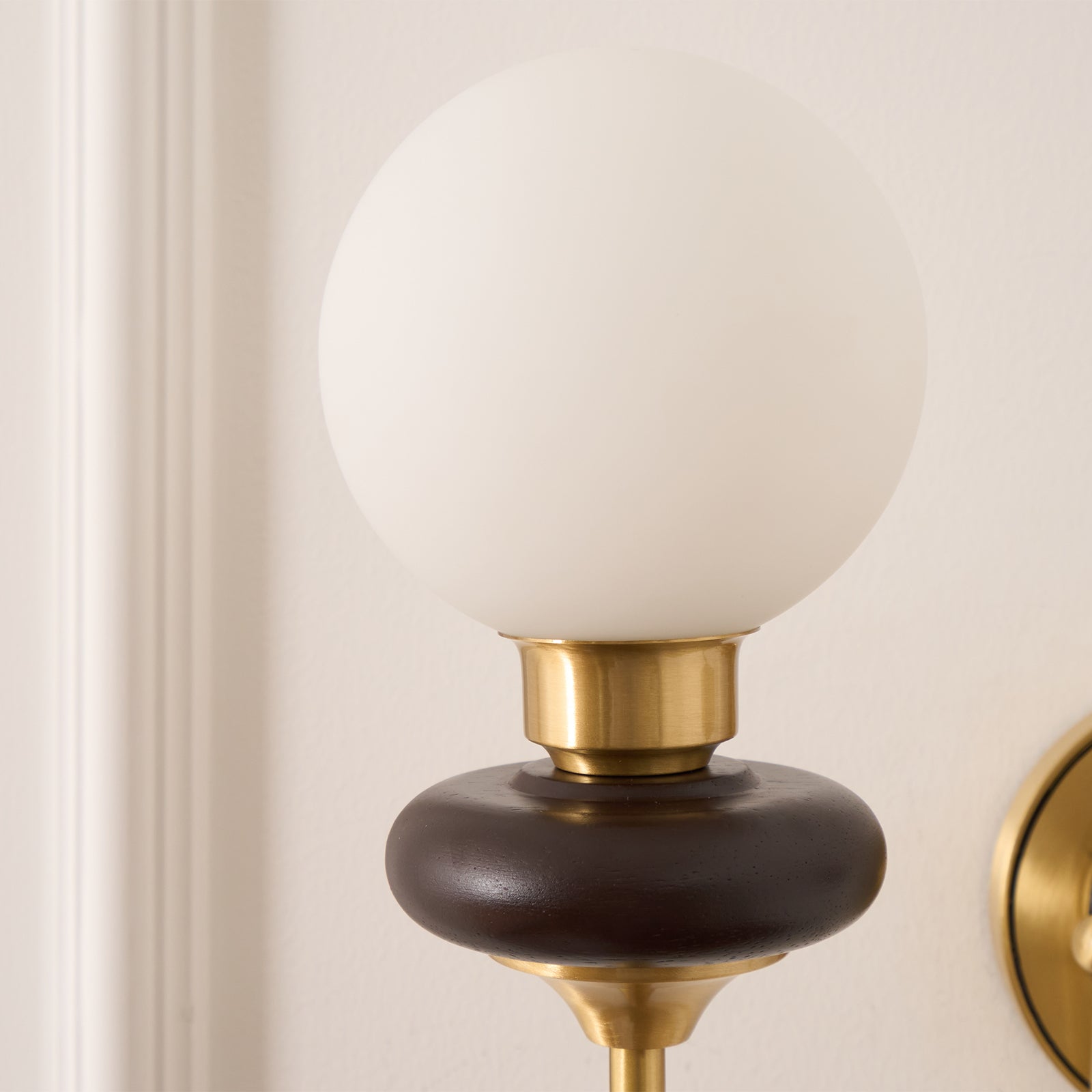 Bellevue Wall Lamp - Letslighting