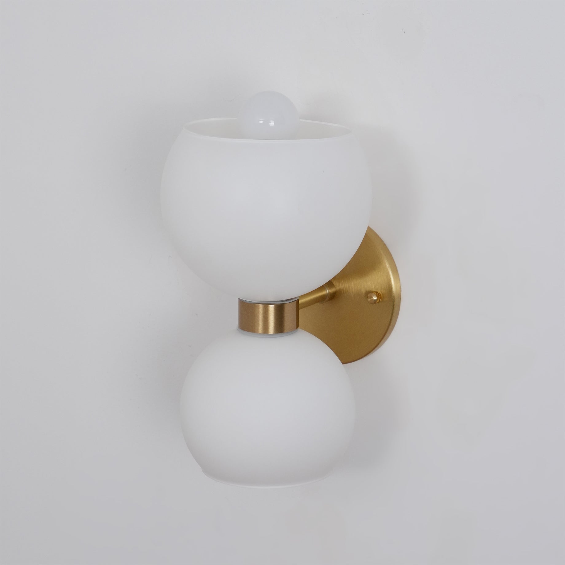 Round Pearl Sconce - Letslighting