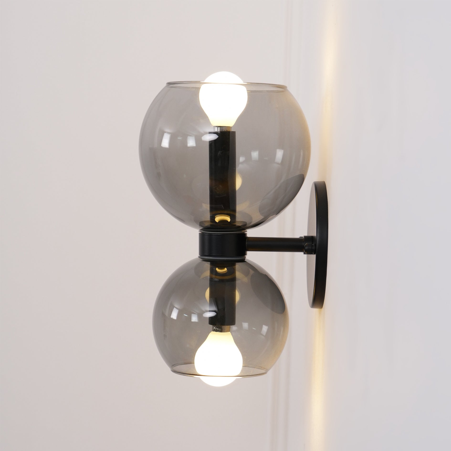 Round Pearl Sconce - Letslighting