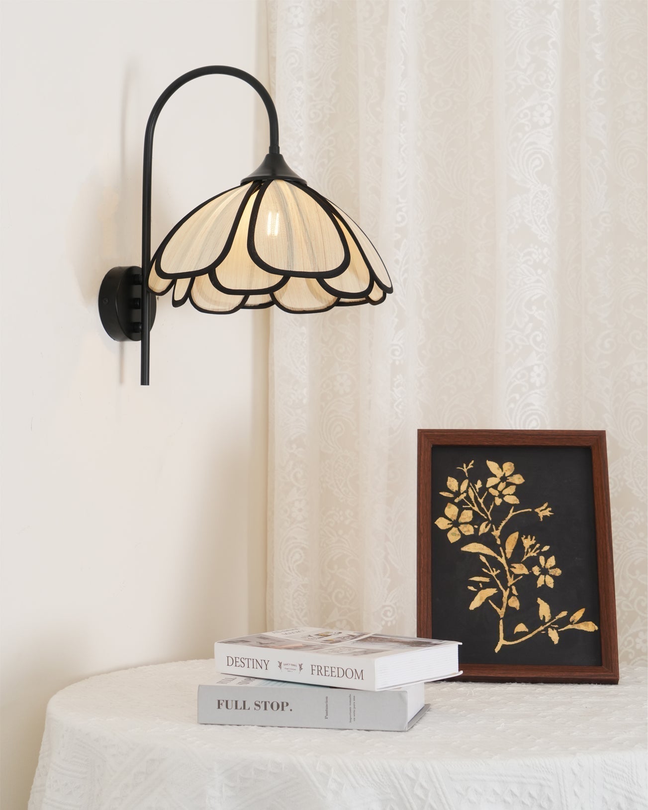 Burnt Petal Wall Lamp - Letslighting