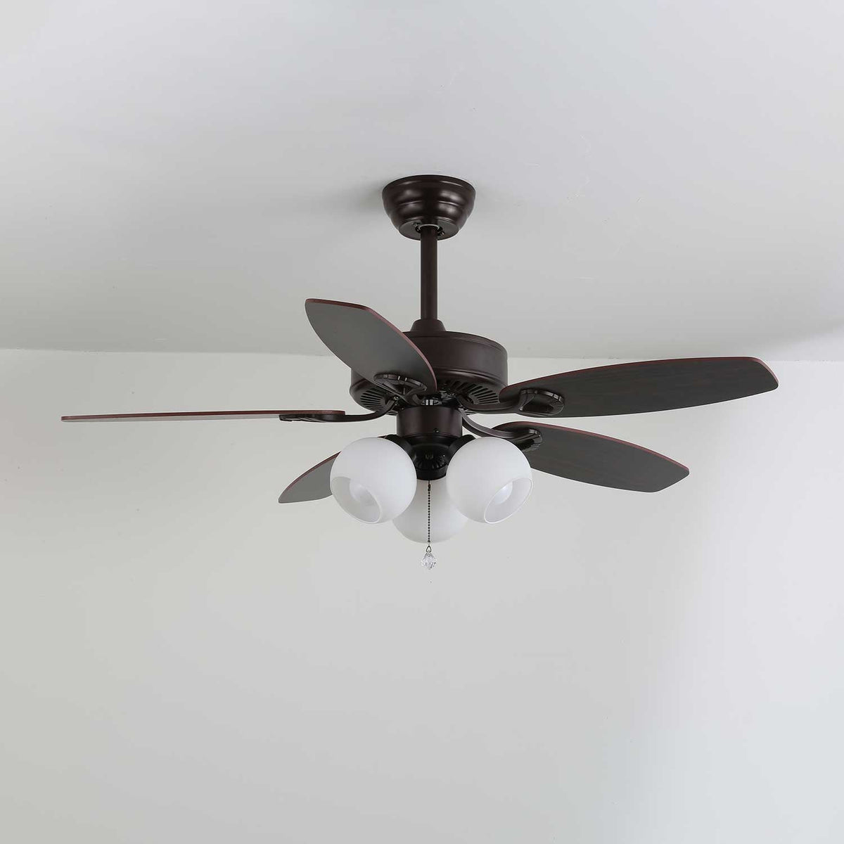 Ventilador de Techo Calviera Vintage de Madera y Cristal con Luz para ambiente interior