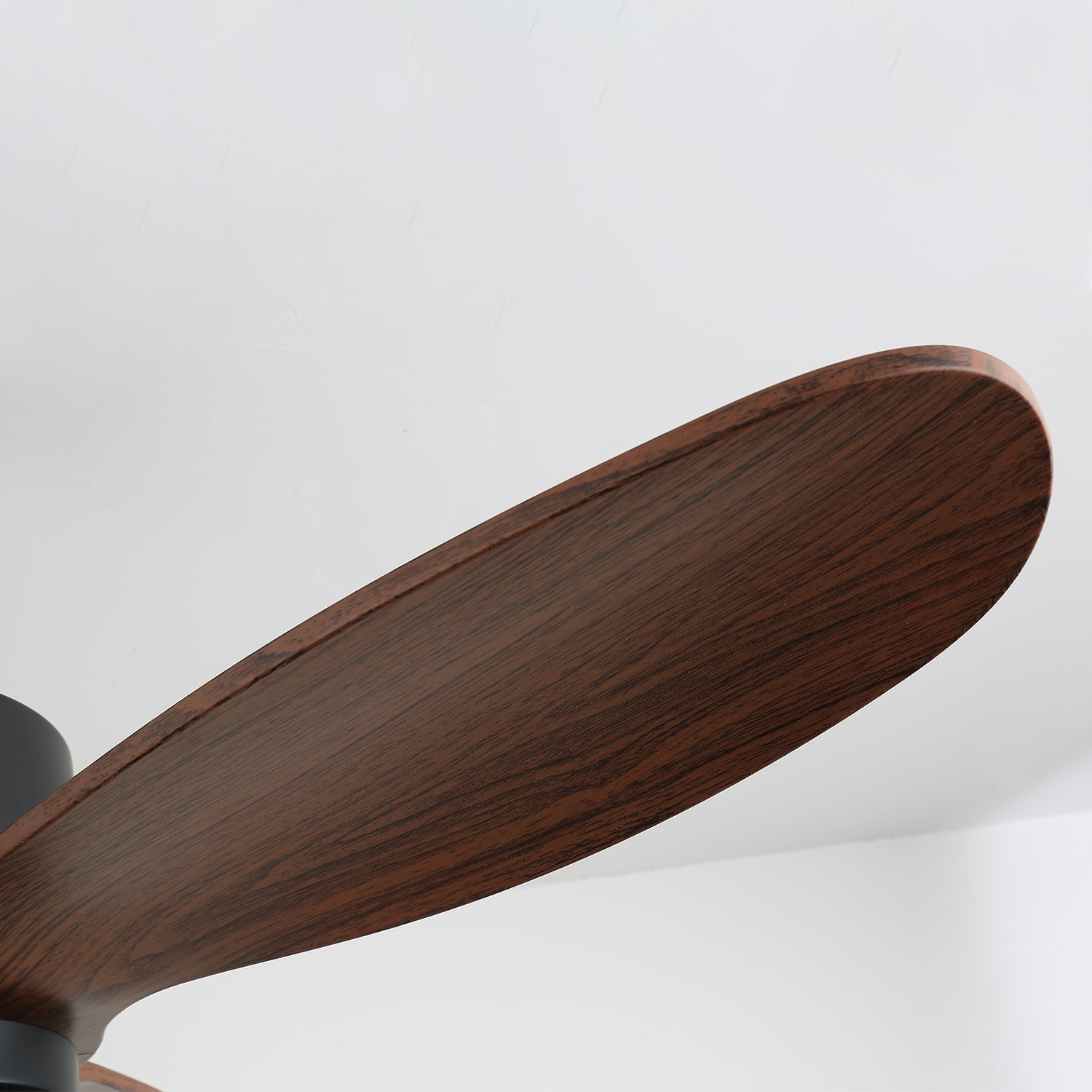 Ventilador de Techo Industrial de Madera Brisora con Luz, embalaje