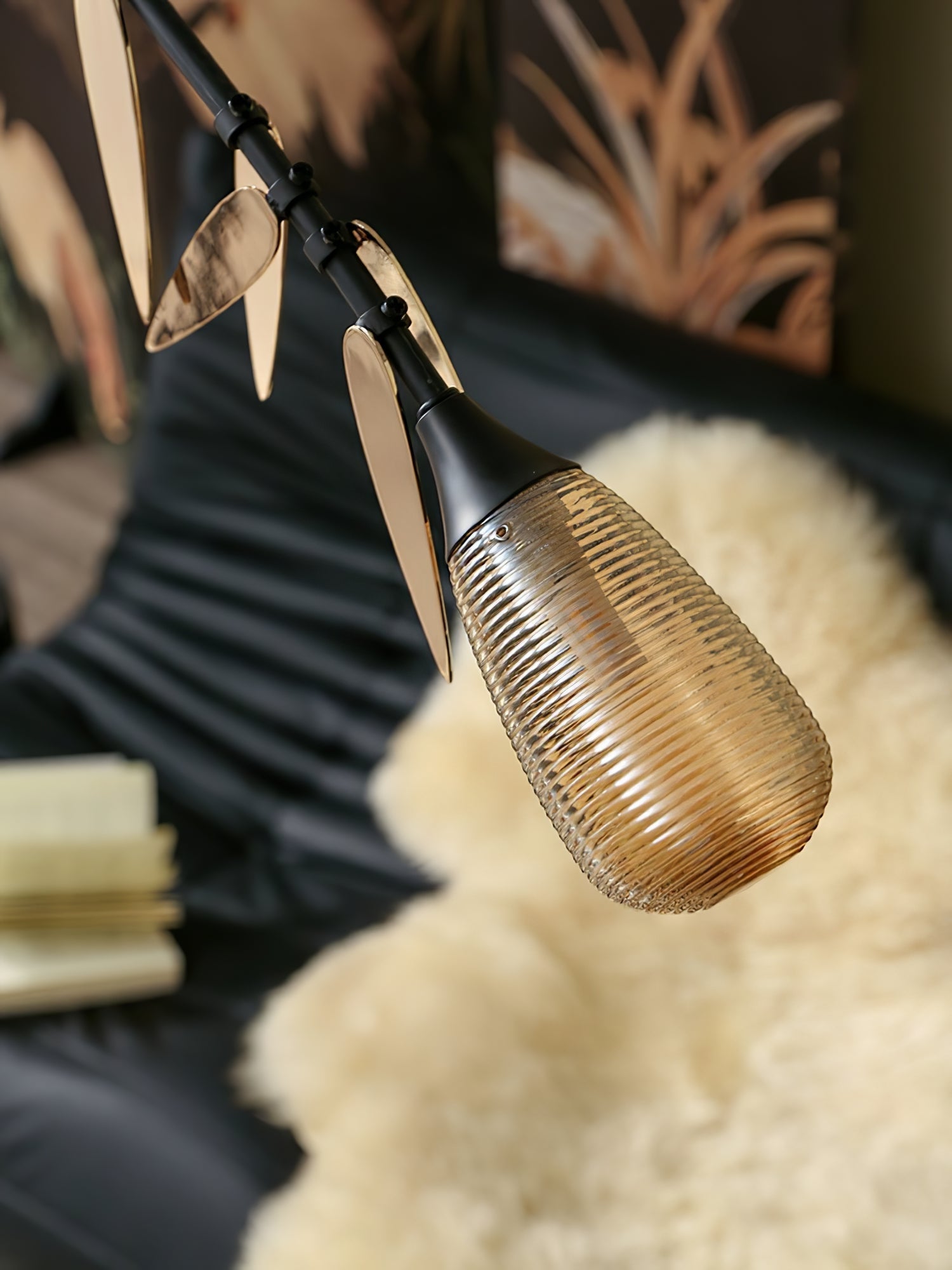 FloraCurv Glass Artisan Pendant Light - Letslighting