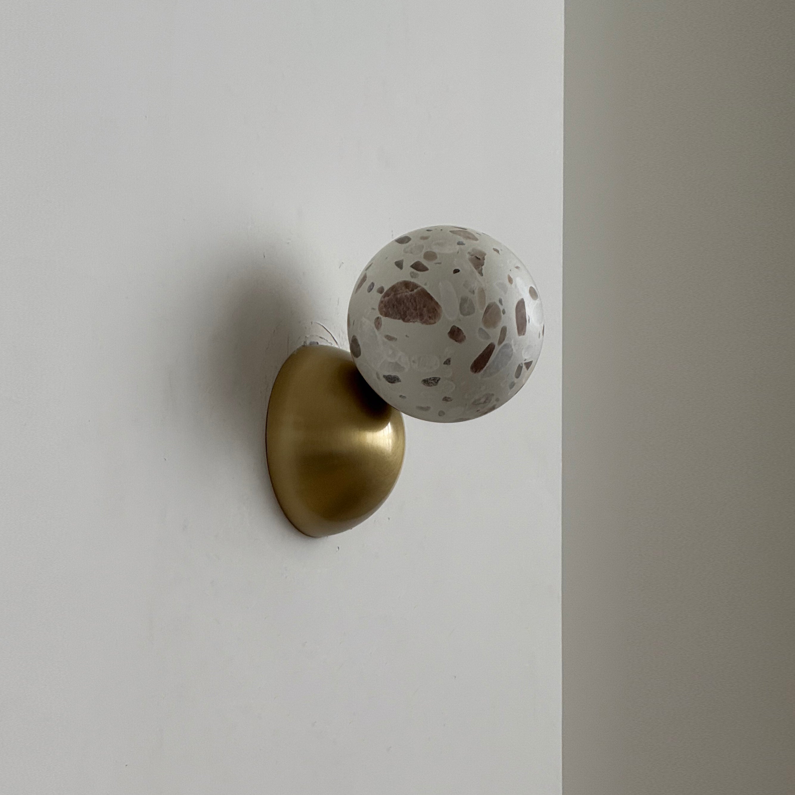 Arca Modern Minimalist Eclipse Mrable Metal Wall Lamp - Lamp Copper