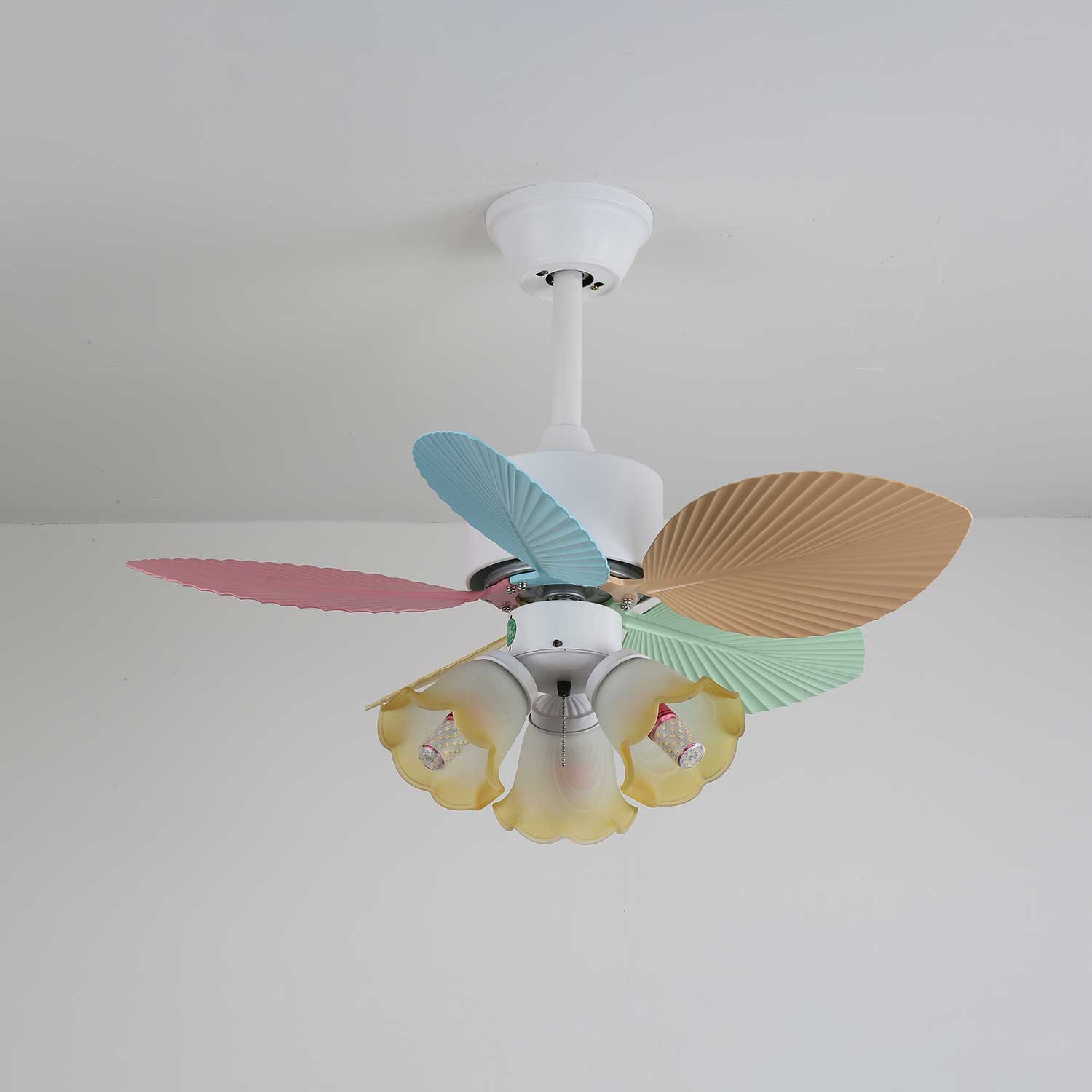 Ventilador de Techo Liora de Cristal Colorido, vista general 15
