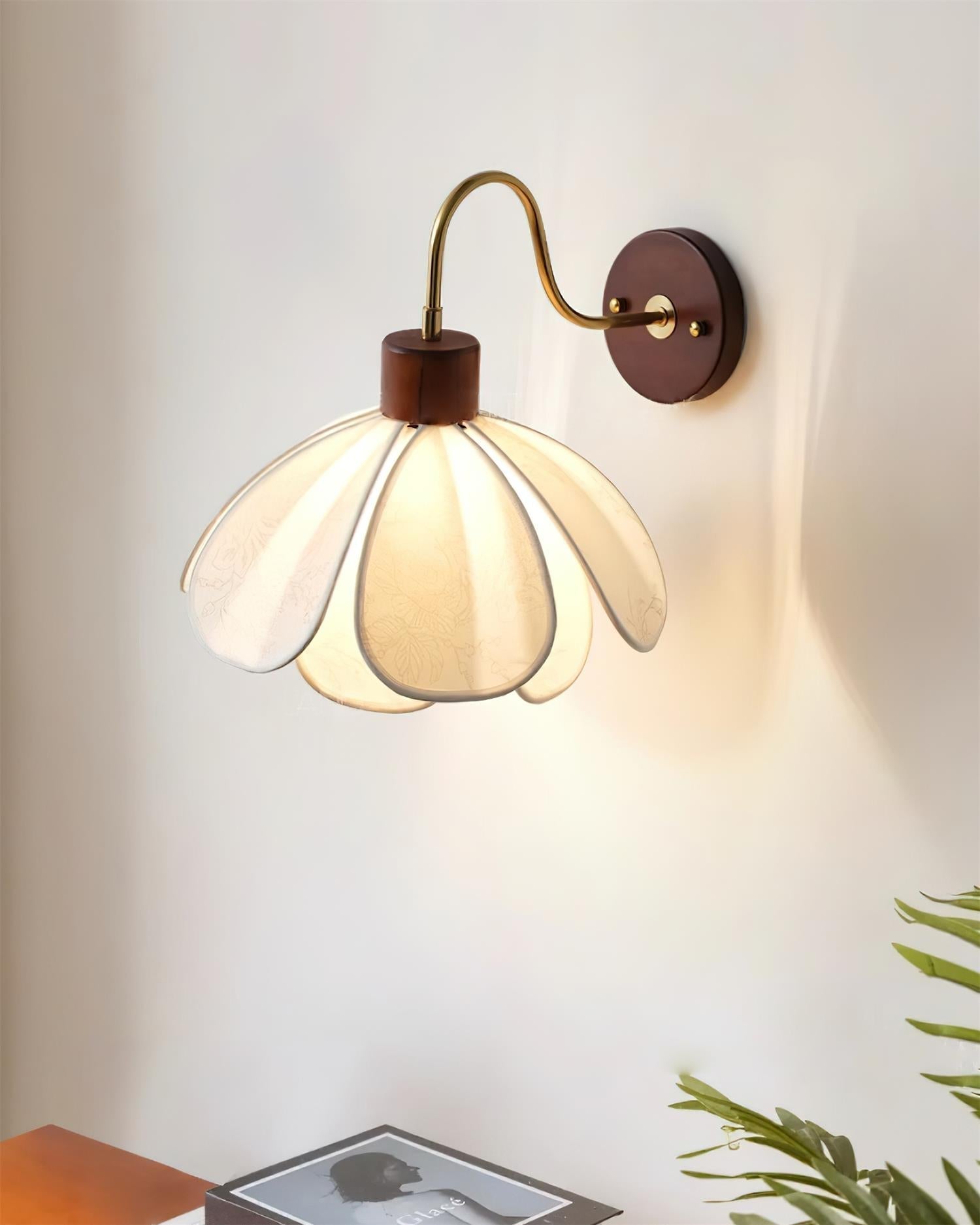 Florayne Vintage Floral Glass Wall Lamp - Letslighting