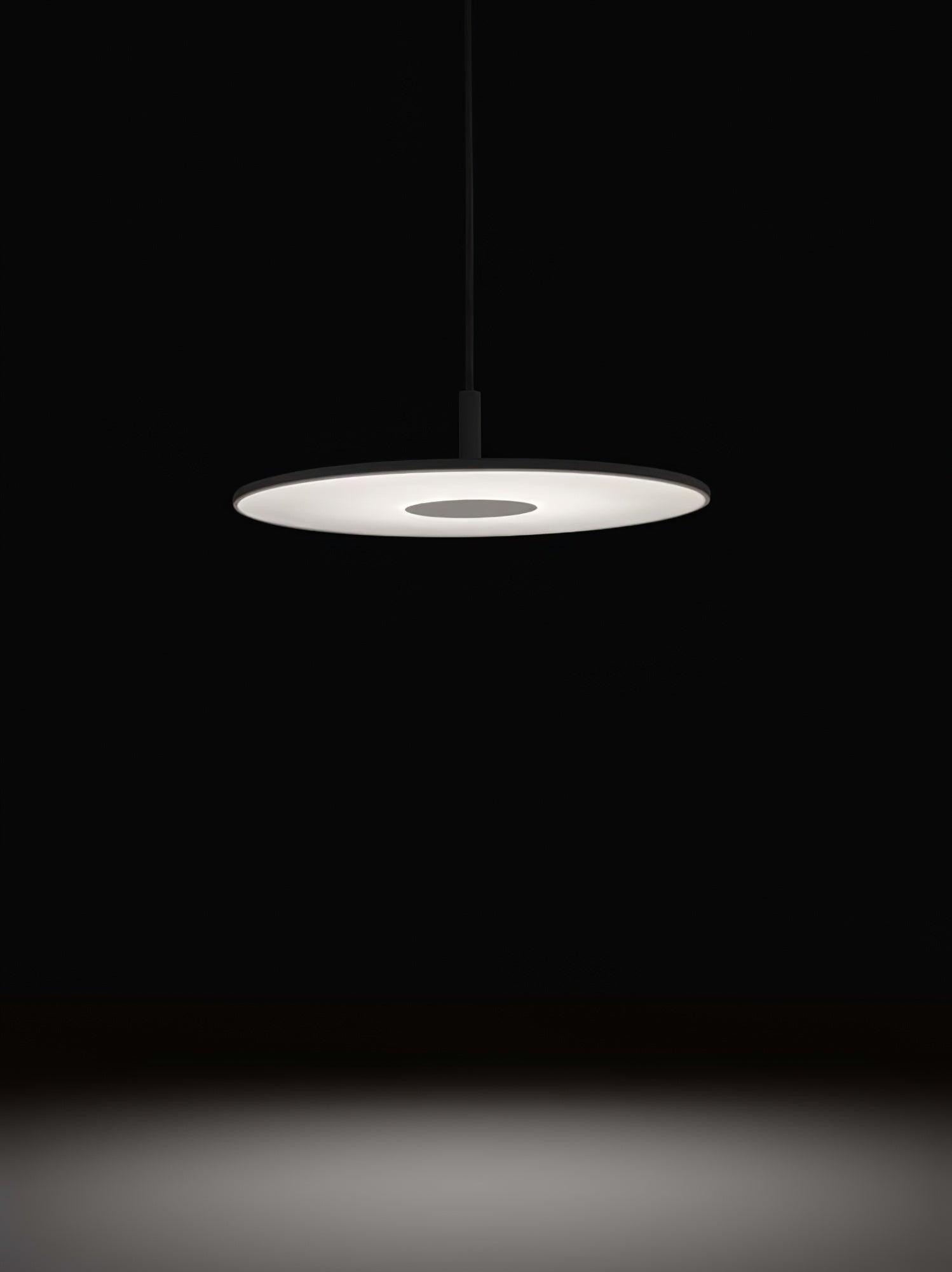 Vosolus Minimalist Metal Pendant Light - Letslighting
