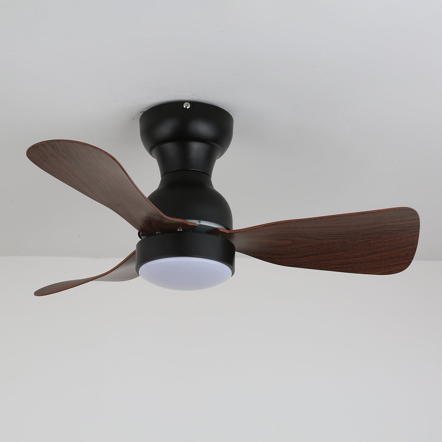 Ventilador de Techo Moderno Aurdorus con Luz de Madera