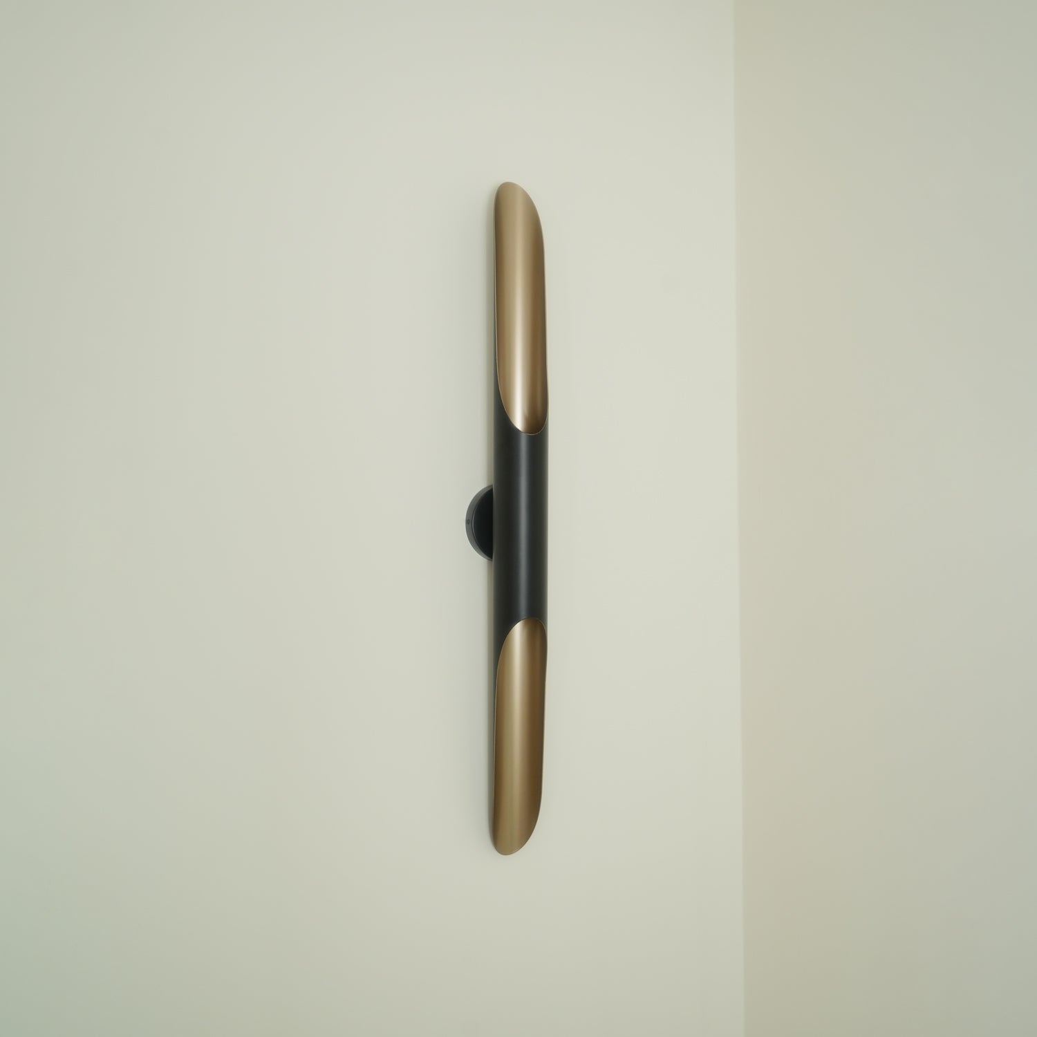 Coltrane Wall Lamp - Letslighting