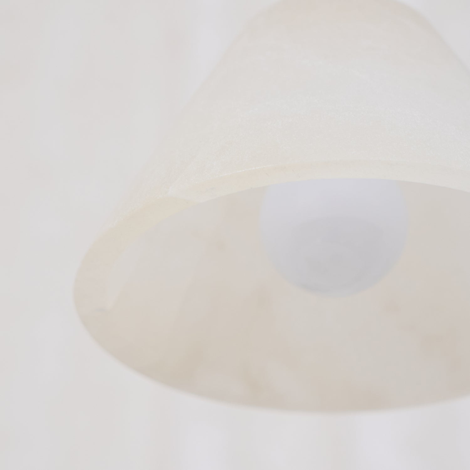 Liora Minimalist Alabaster Pendant Light - Letslighting