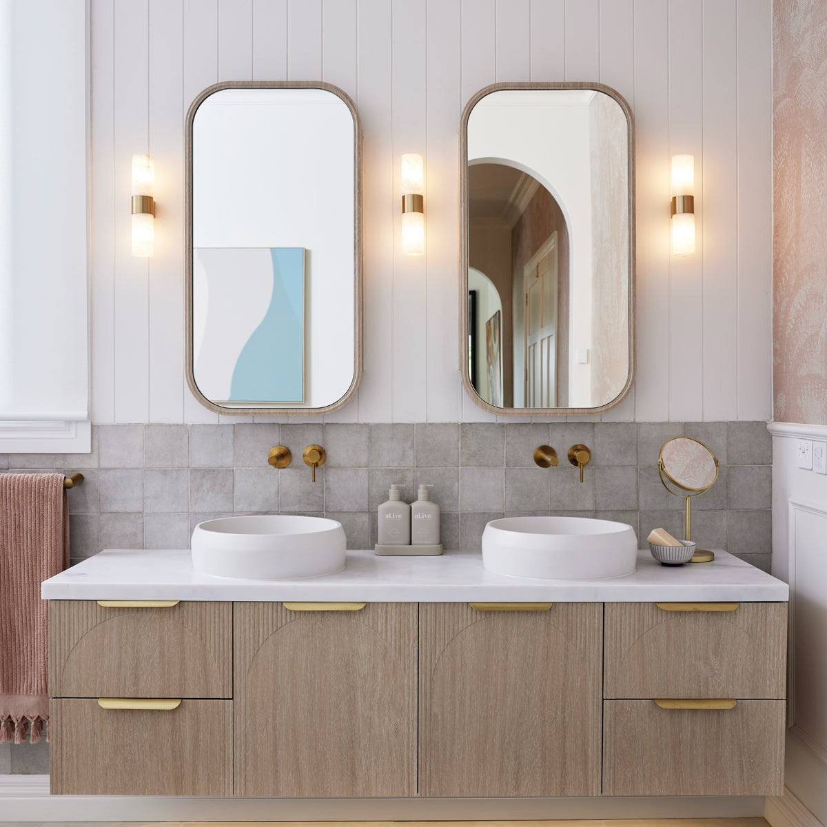 Alight Modern Minimalist Metal Alabaster Wall Lamp - Lamp Copper