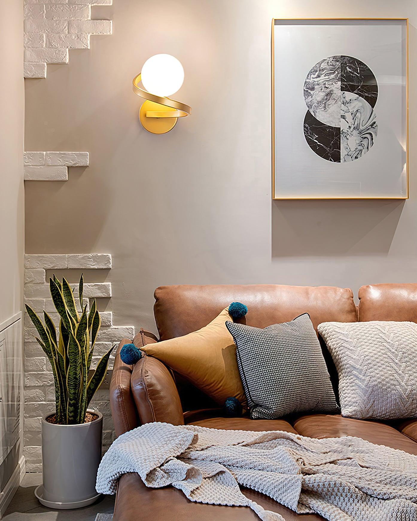 Curved Brass Wall Lamp - Letslighting