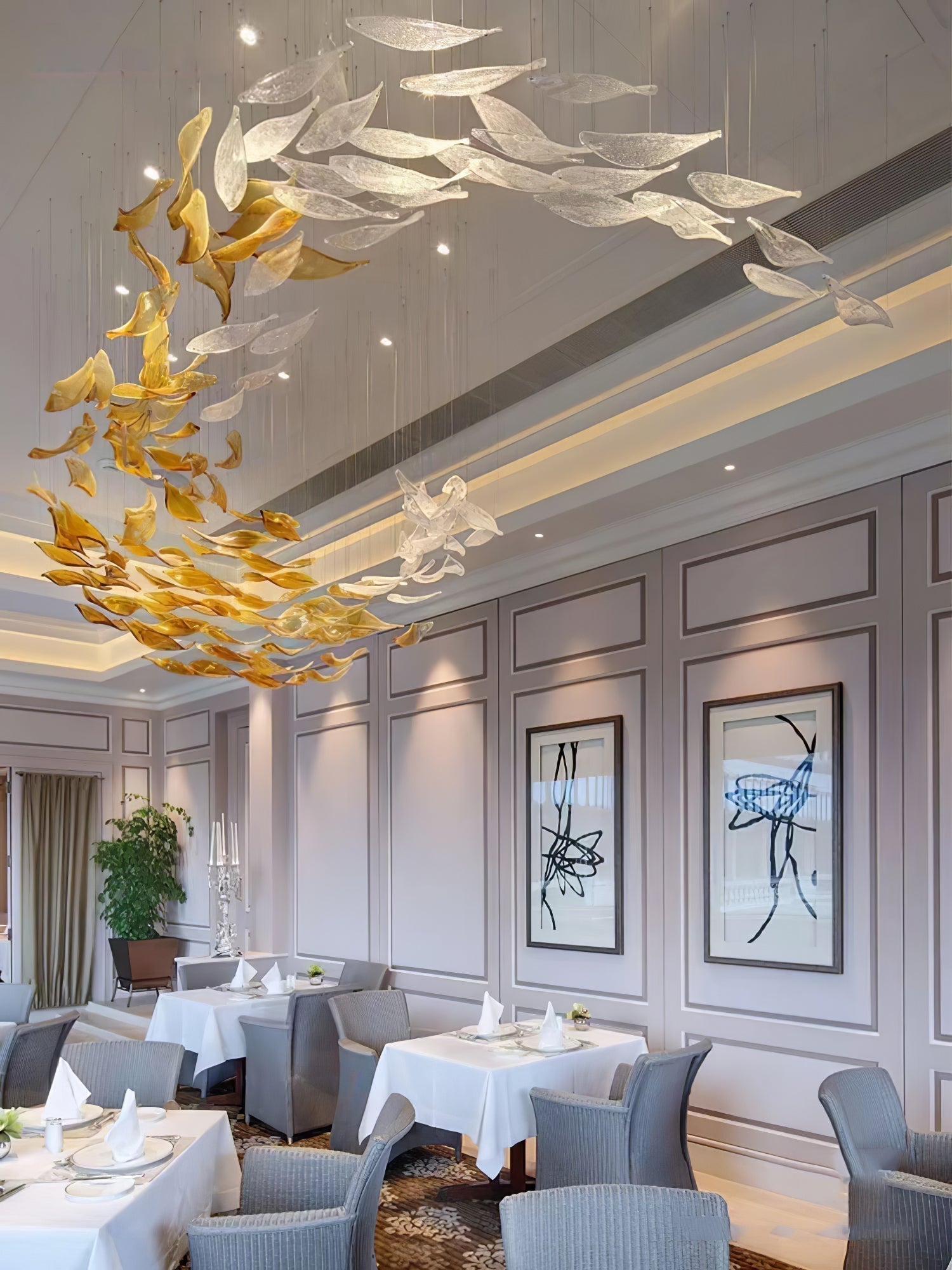 Vamararae Leaf Glass Cascade Chandelier - Letslighting