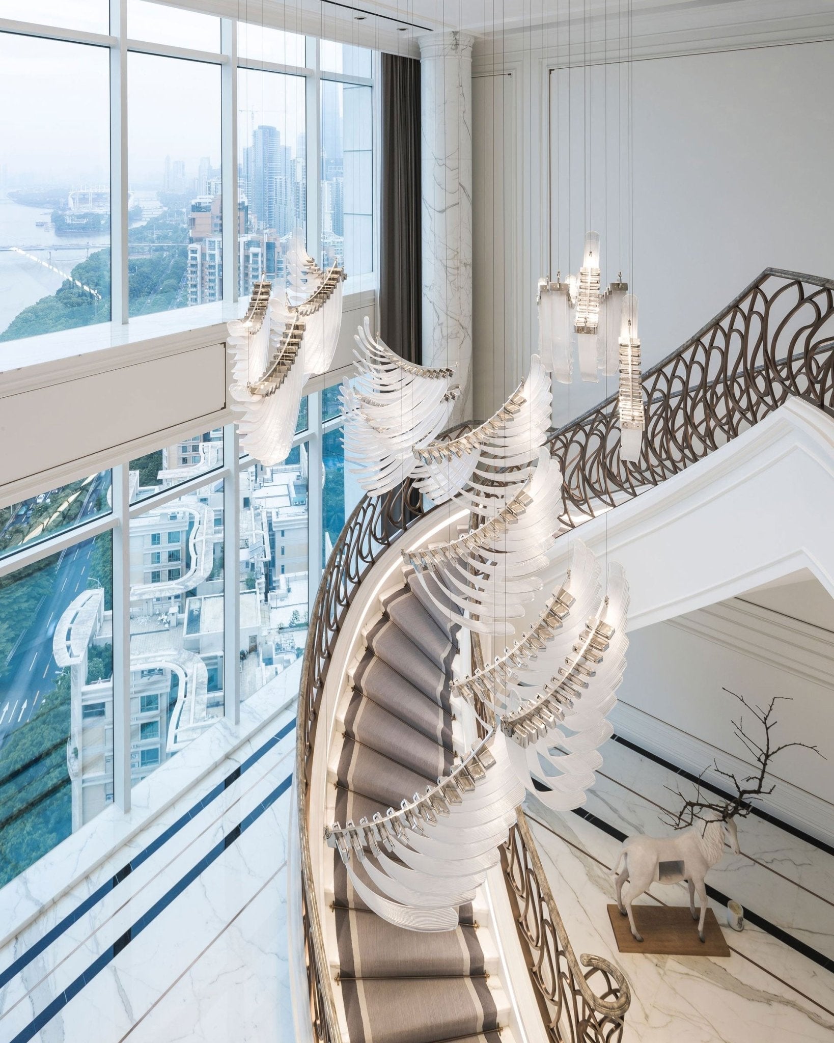 Eurrinia Glass Wing Cluster Chandelier - Letslighting