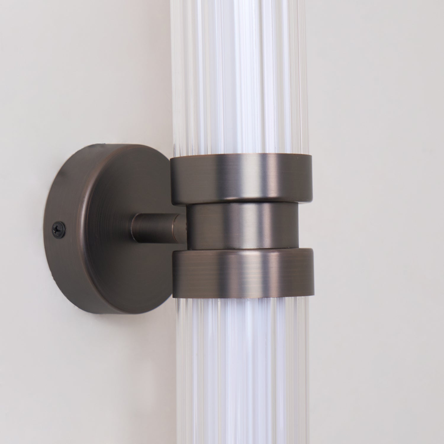 Meridian Vertical Wall Sconce - Letslighting