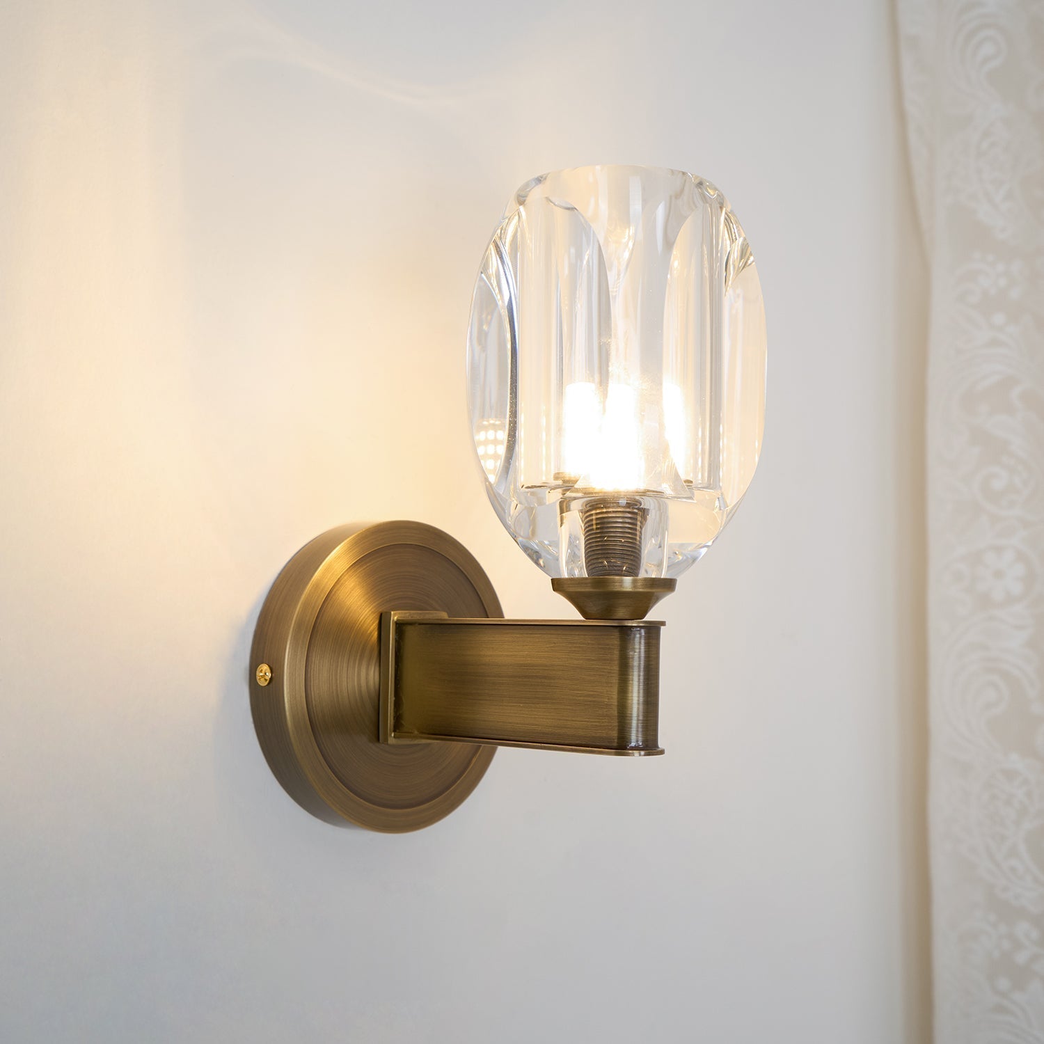 Diamond Crystal Sconce - Letslighting