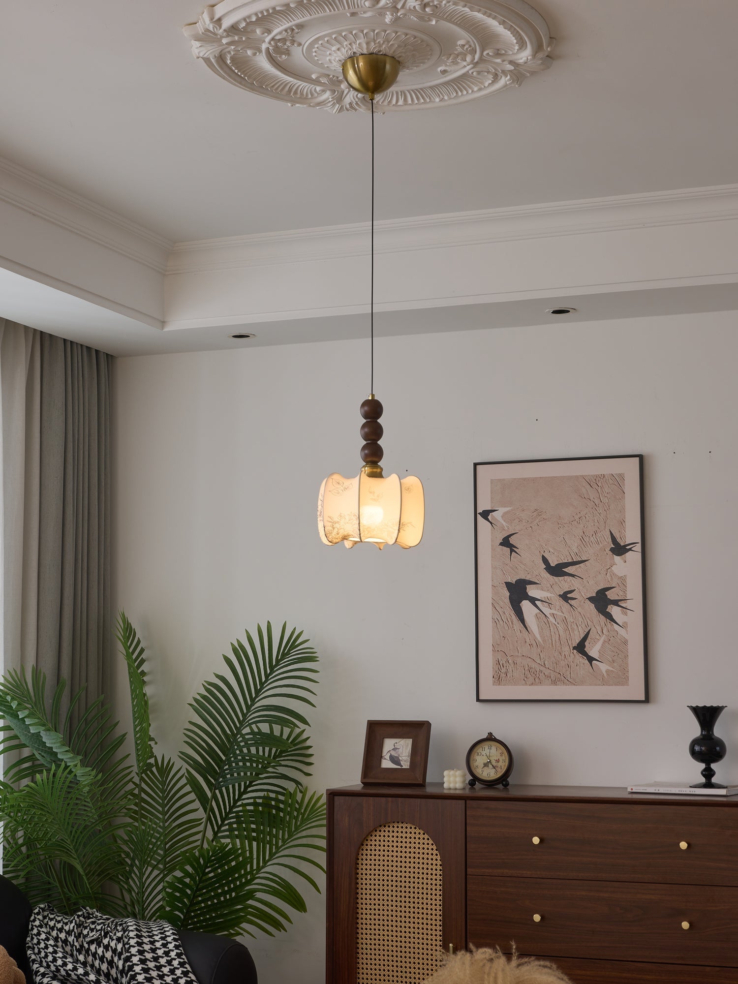 Eloria Pendant Light - Letslighting
