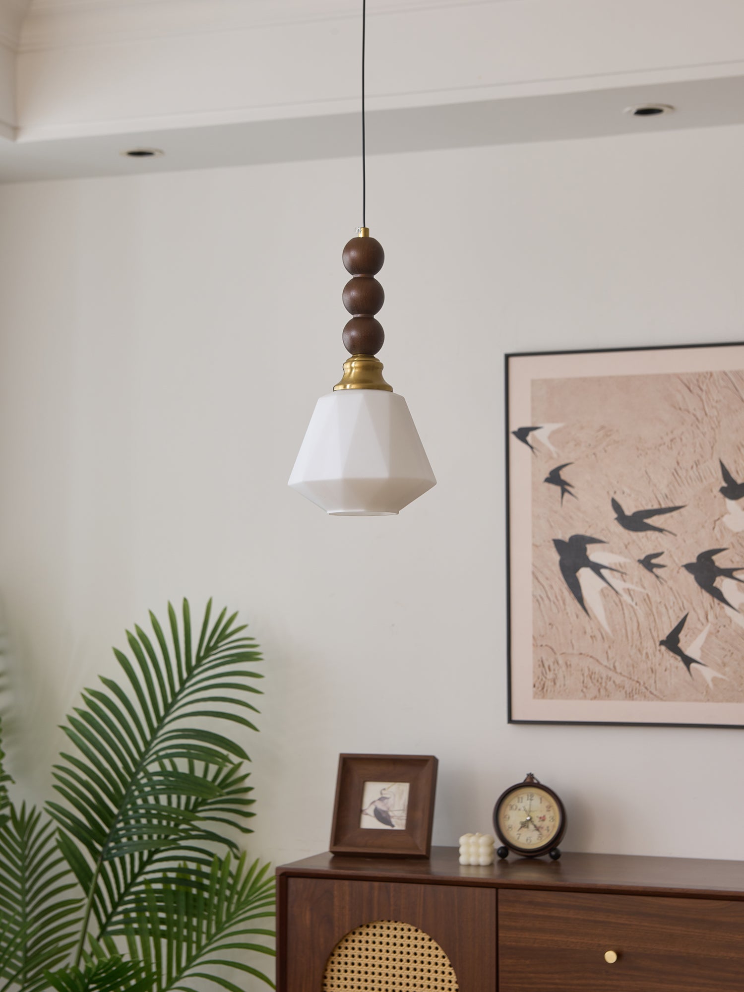 Evandra Pendant Light - Letslighting