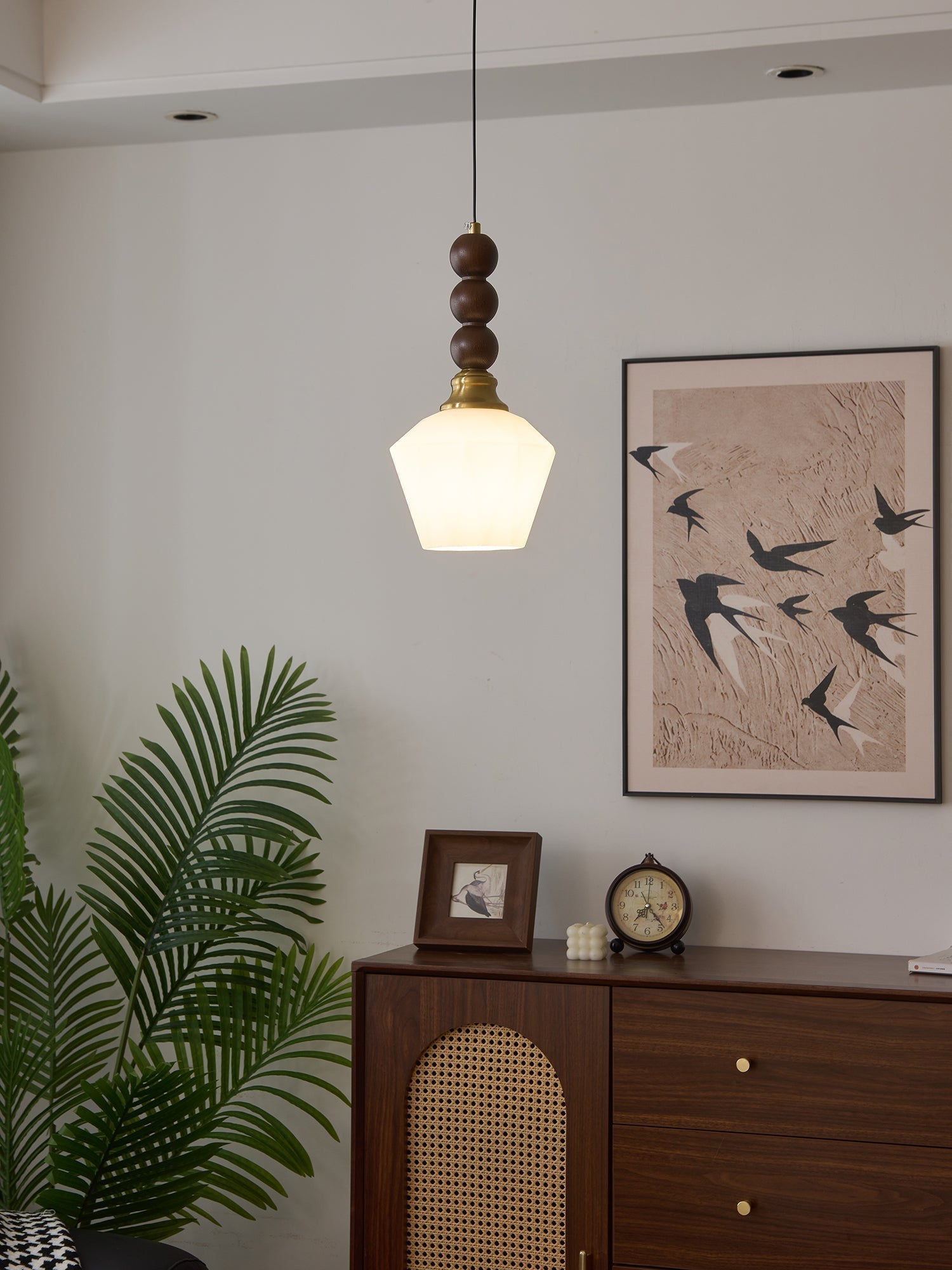 Evandra Pendant Light - Letslighting