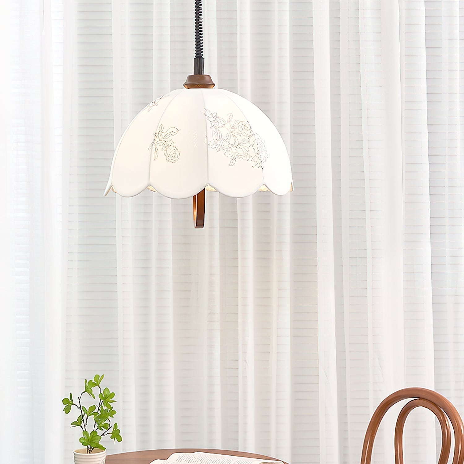 Floral Grace Pendant Lamp - Letslighting
