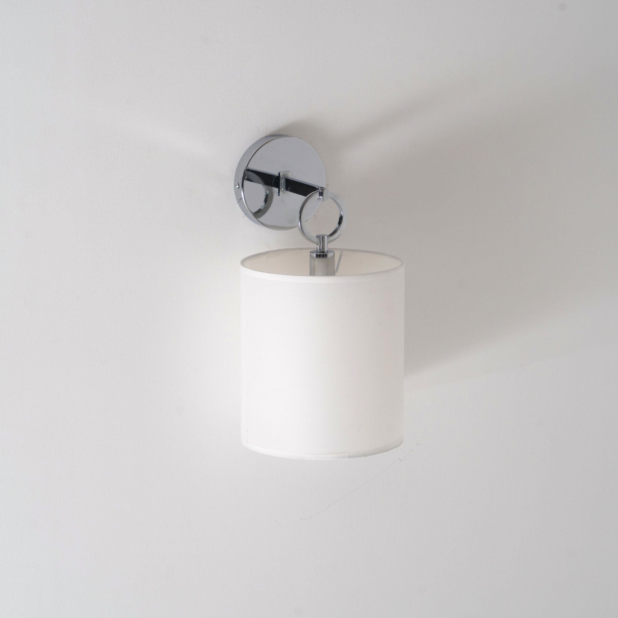Silva Lámpara de Pared con Pantalla Cilíndrica de Tela para Granja