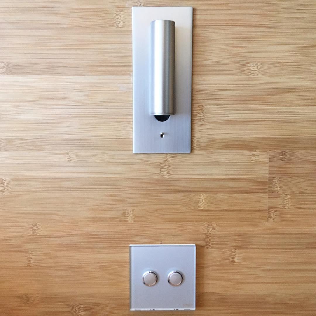 Folded Back Bedside Wall Lamp - Letslighting