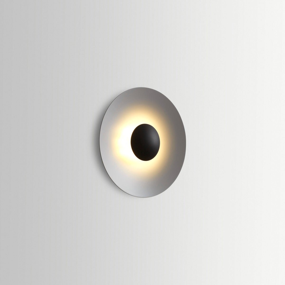 Ginger Modern Minimalist Round Metal Wall Lamp - Letslighting
