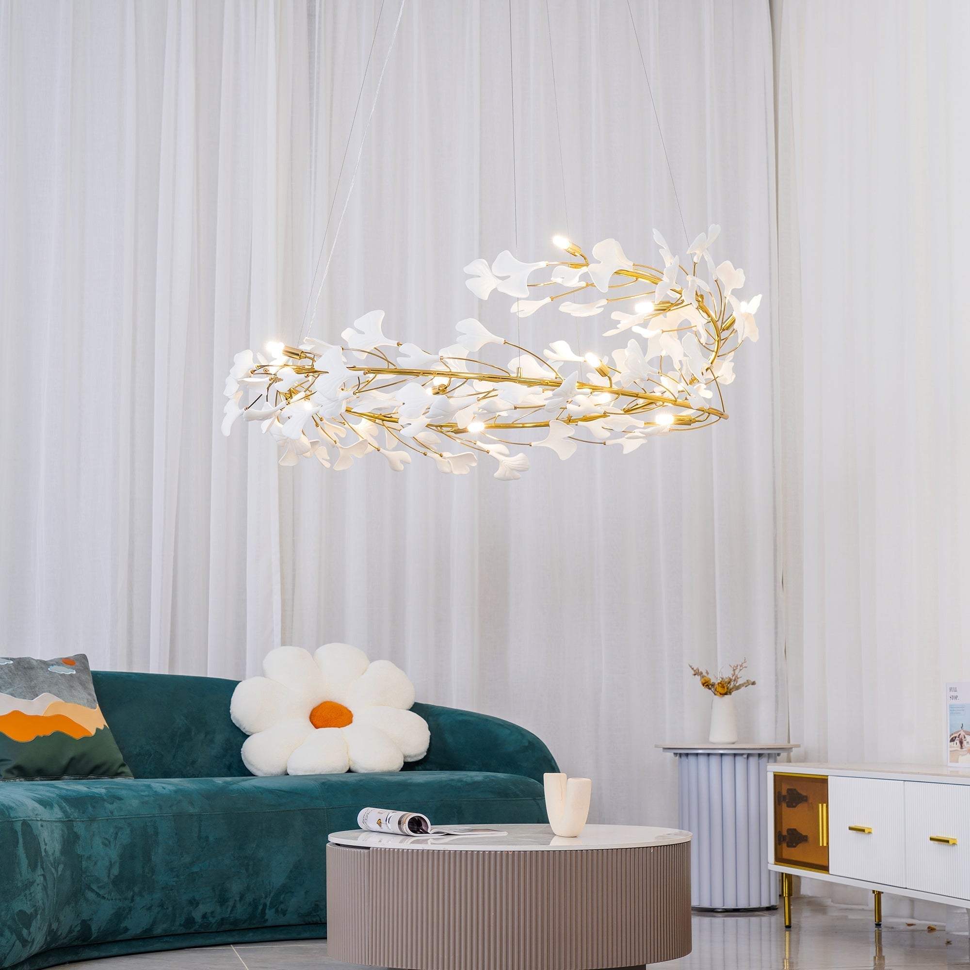 Olivia GinkLuxe Araña LED Dorada Moderna Metal/Cerámica