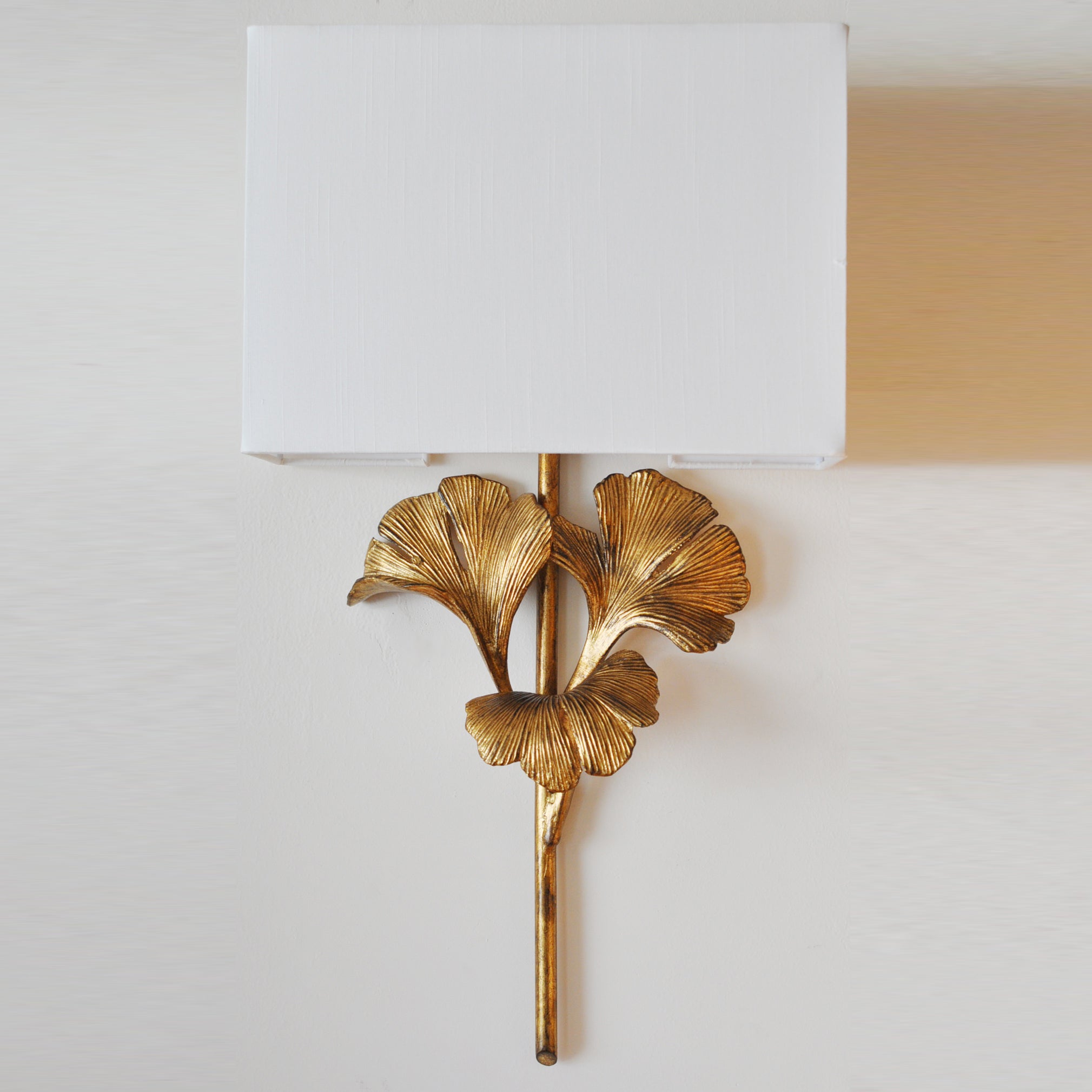 Silva Lámpara de Pared Hoja de Ginkgo