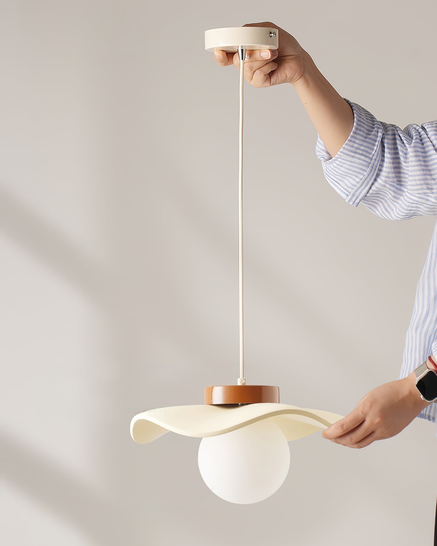 Pendant Lamp Glass and Metal Wavy Shade Sculptural Minimalist Accent - Letslighting