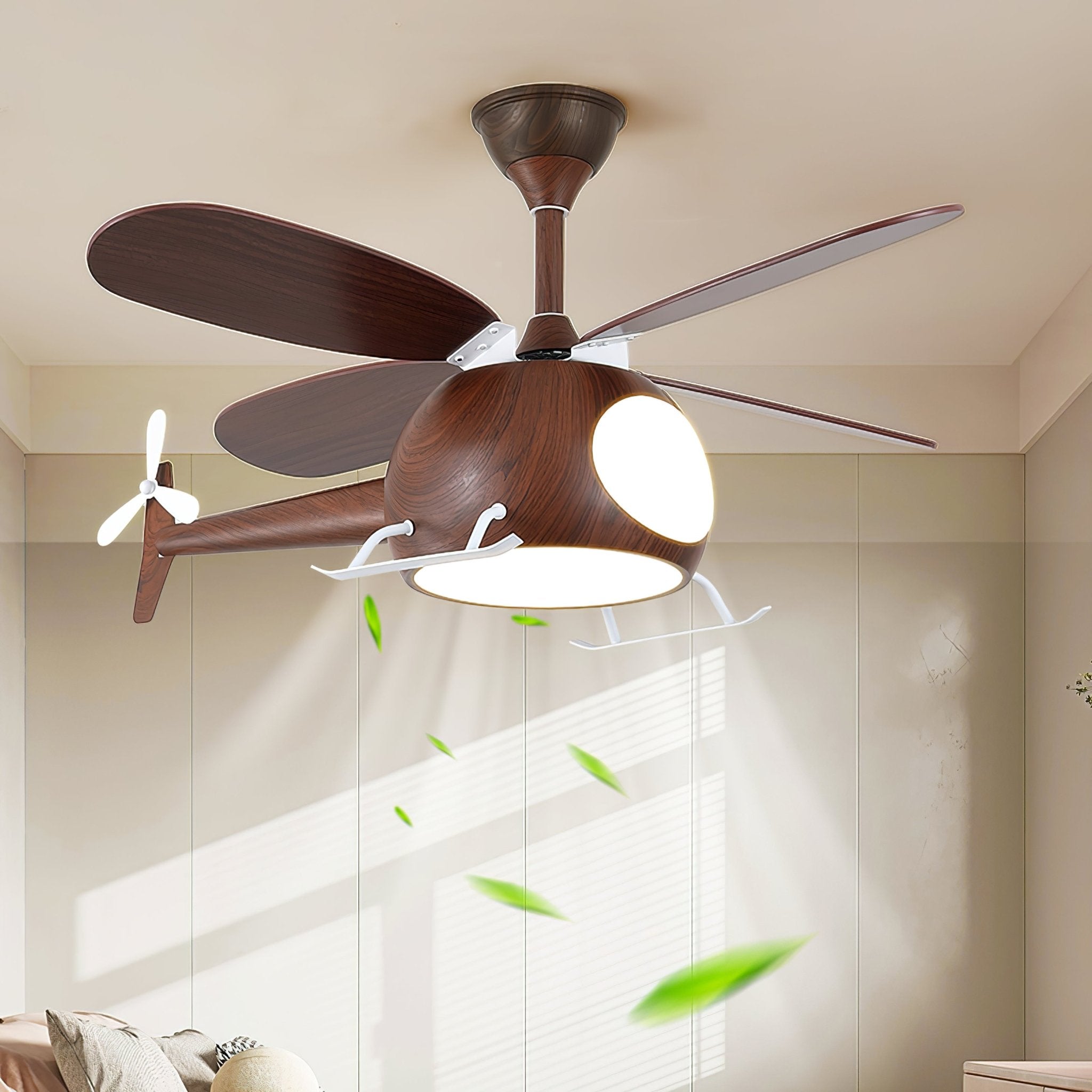 Ventilador con luz Aviara mostrando su diseño compacto (Diámetro 70cm x Altura 30cm)