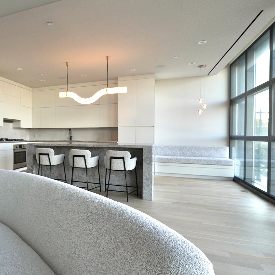 Utalyra Curved Alabaster Pendant Light - Letslighting