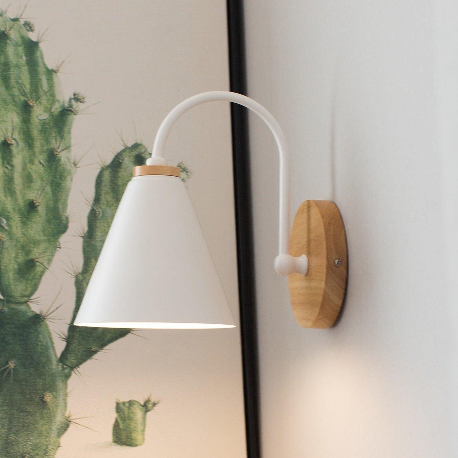Muto Lámpara de Pared de Madera Nórdica