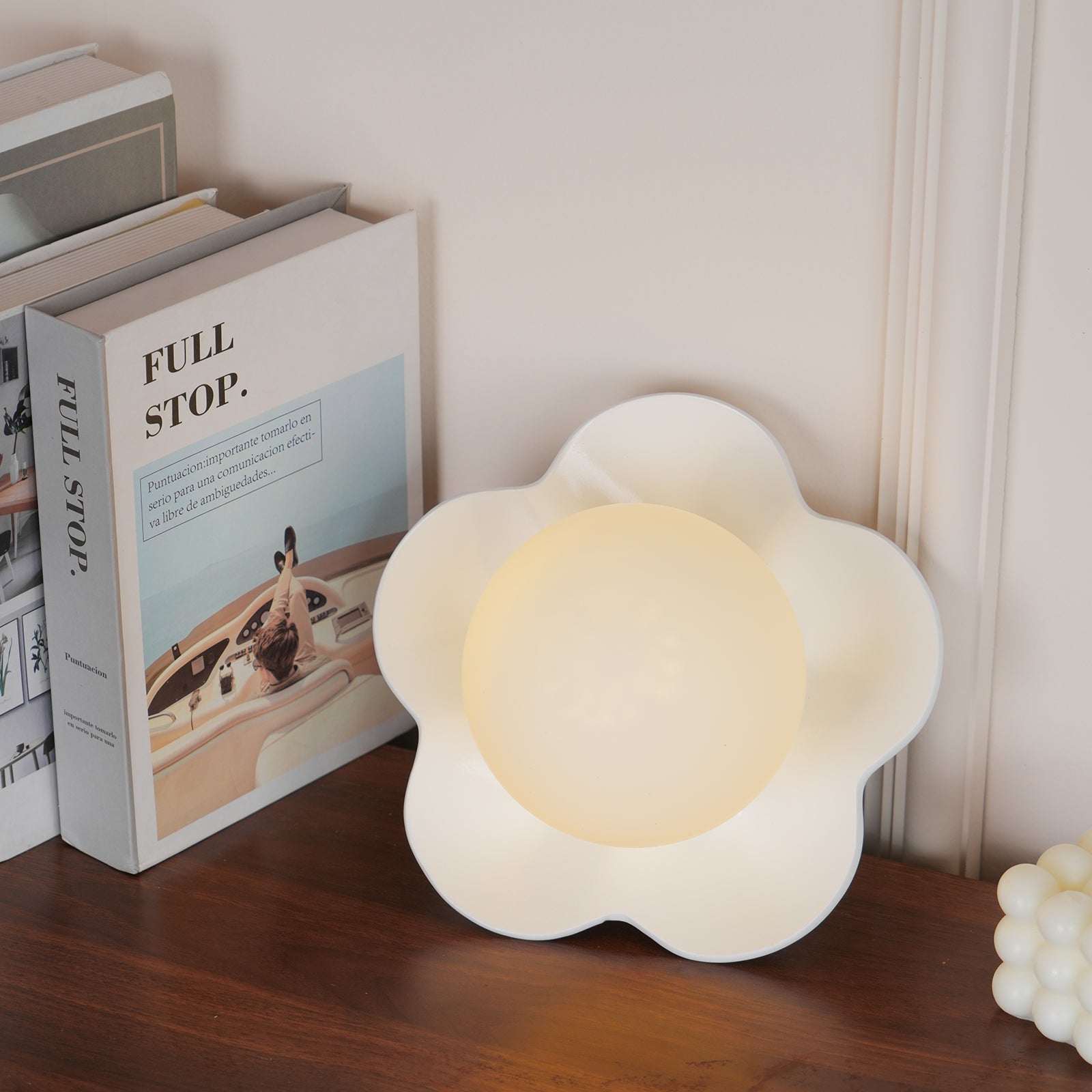 Petalia Wall Lamp - Letslighting