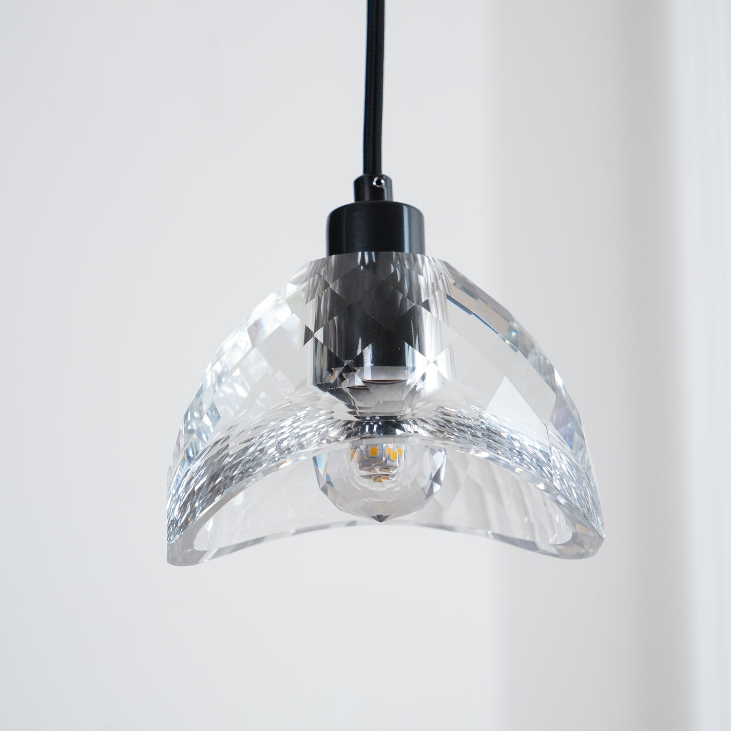Latham Glass Pendant Lamp - Letslighting