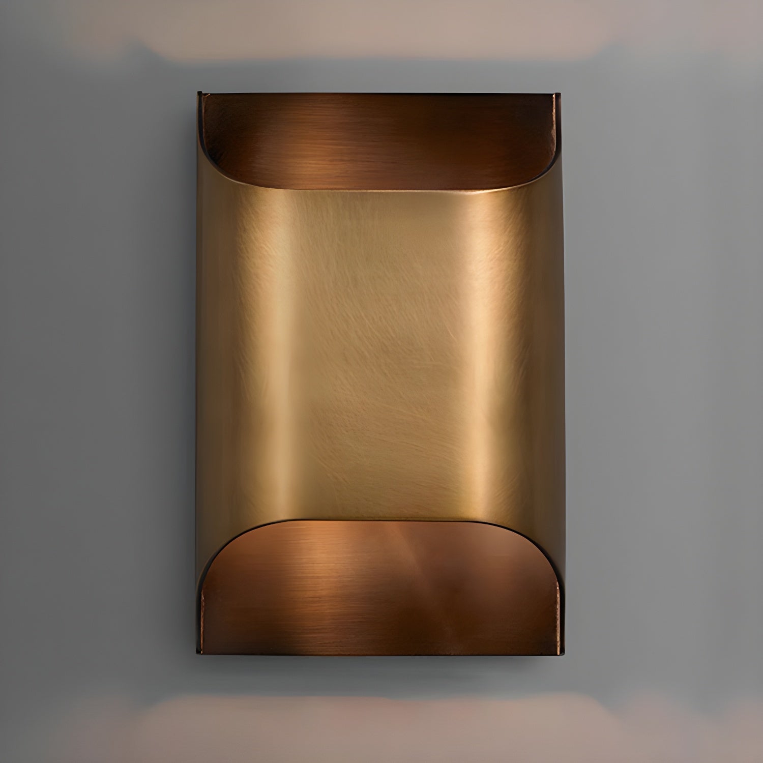Leclerc Brass Wall Lamp - Letslighting