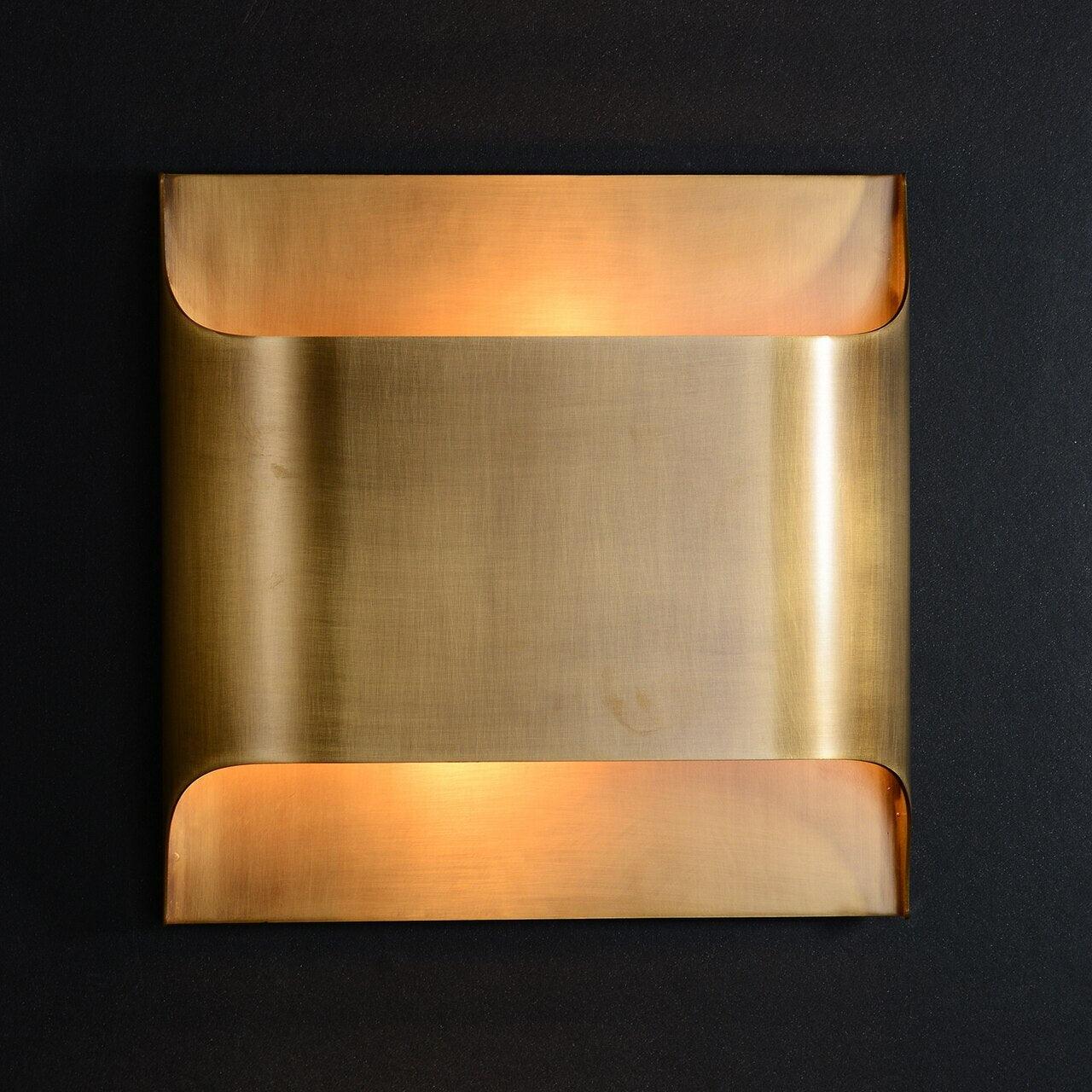 Leclerc Brass Wall Lamp - Letslighting