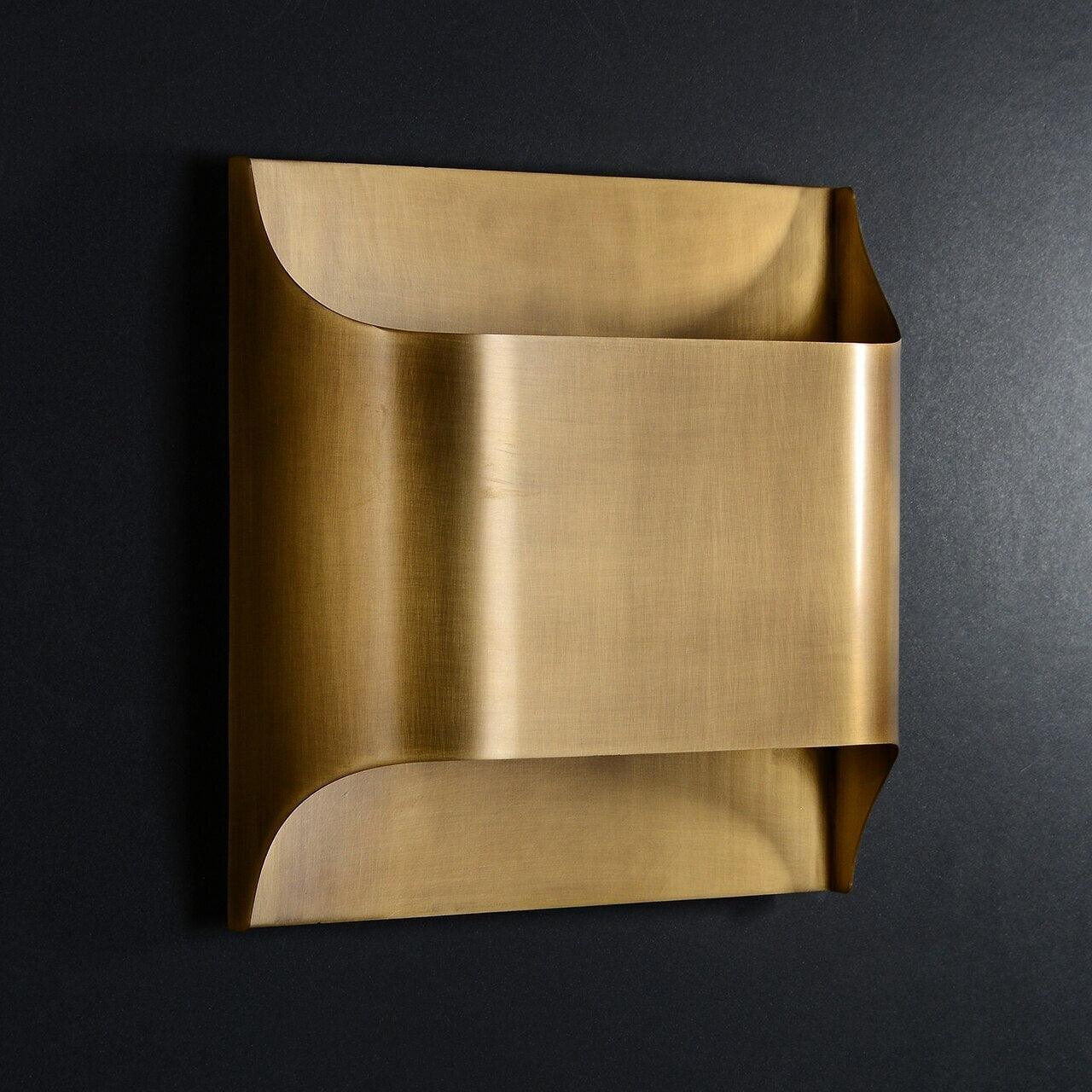 Leclerc Brass Wall Lamp - Letslighting