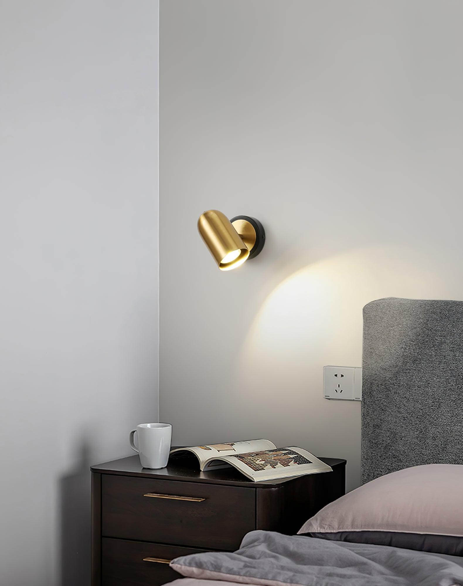 Leonardo Gold Wall Lamp - Letslighting