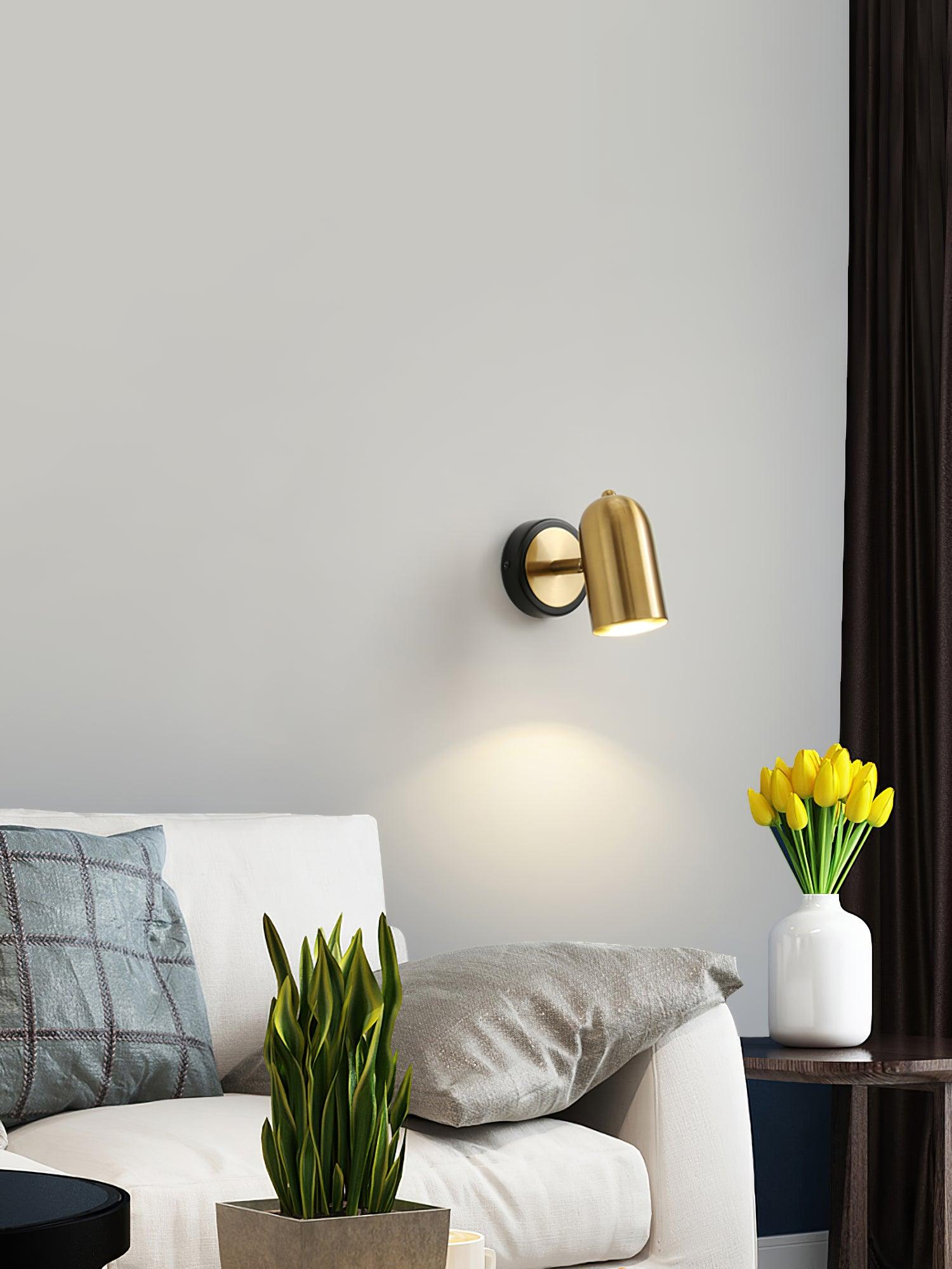 Leonardo Gold Wall Lamp - Letslighting