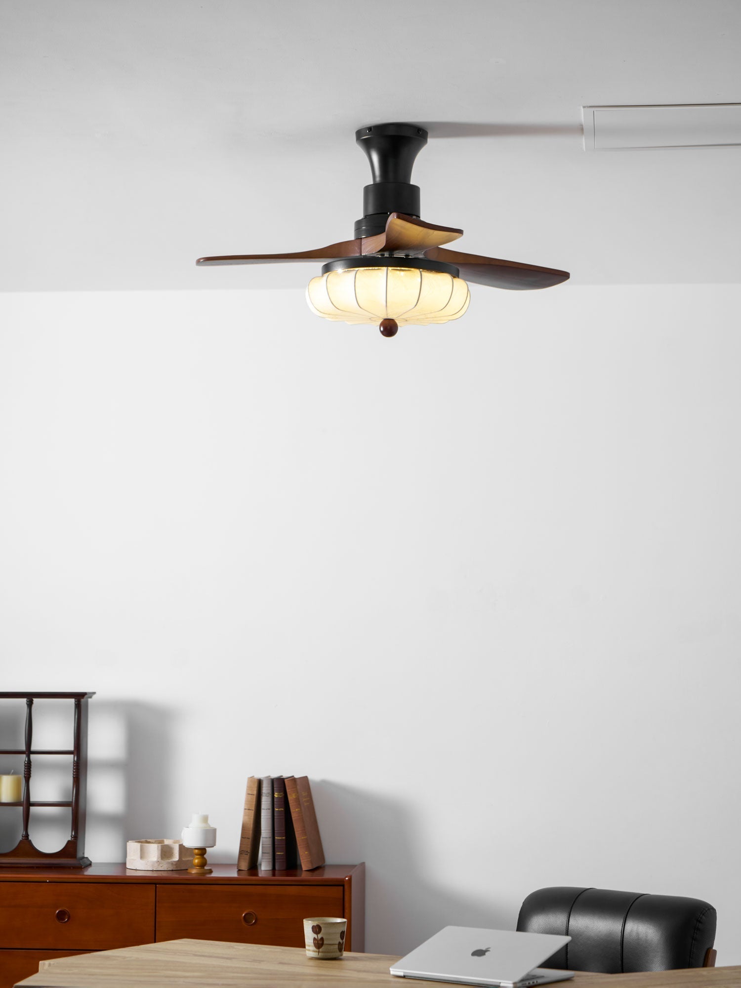 Ventilador de Techo con Luz Jasper Bloom, comparación de tamaños