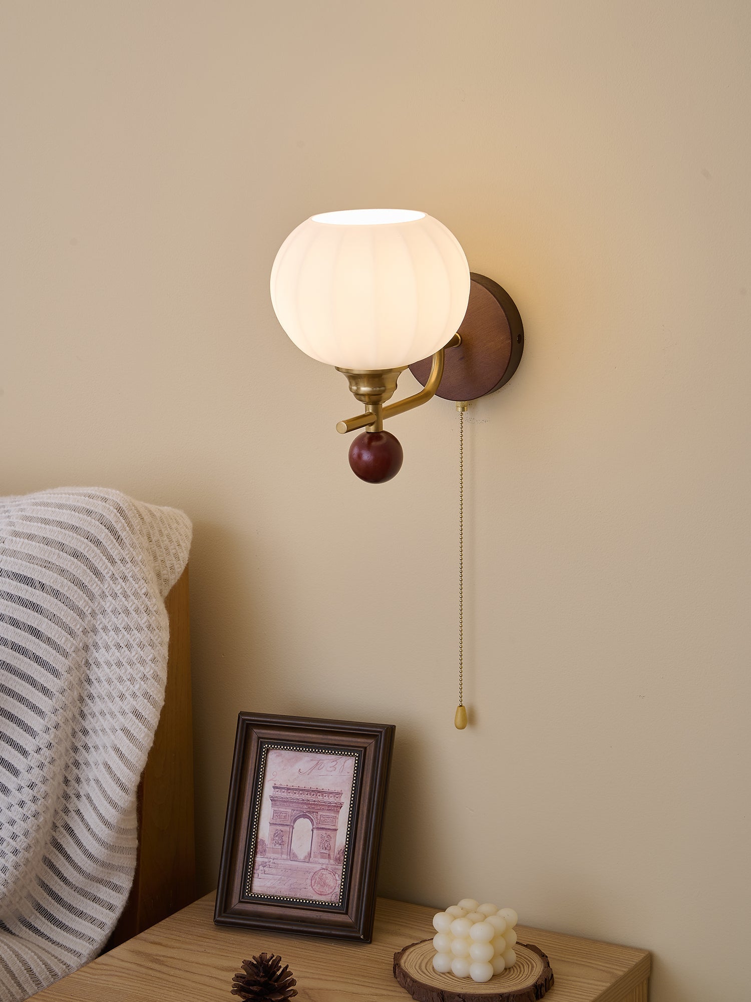 Lumea Crest Wall Lamp - Letslighting