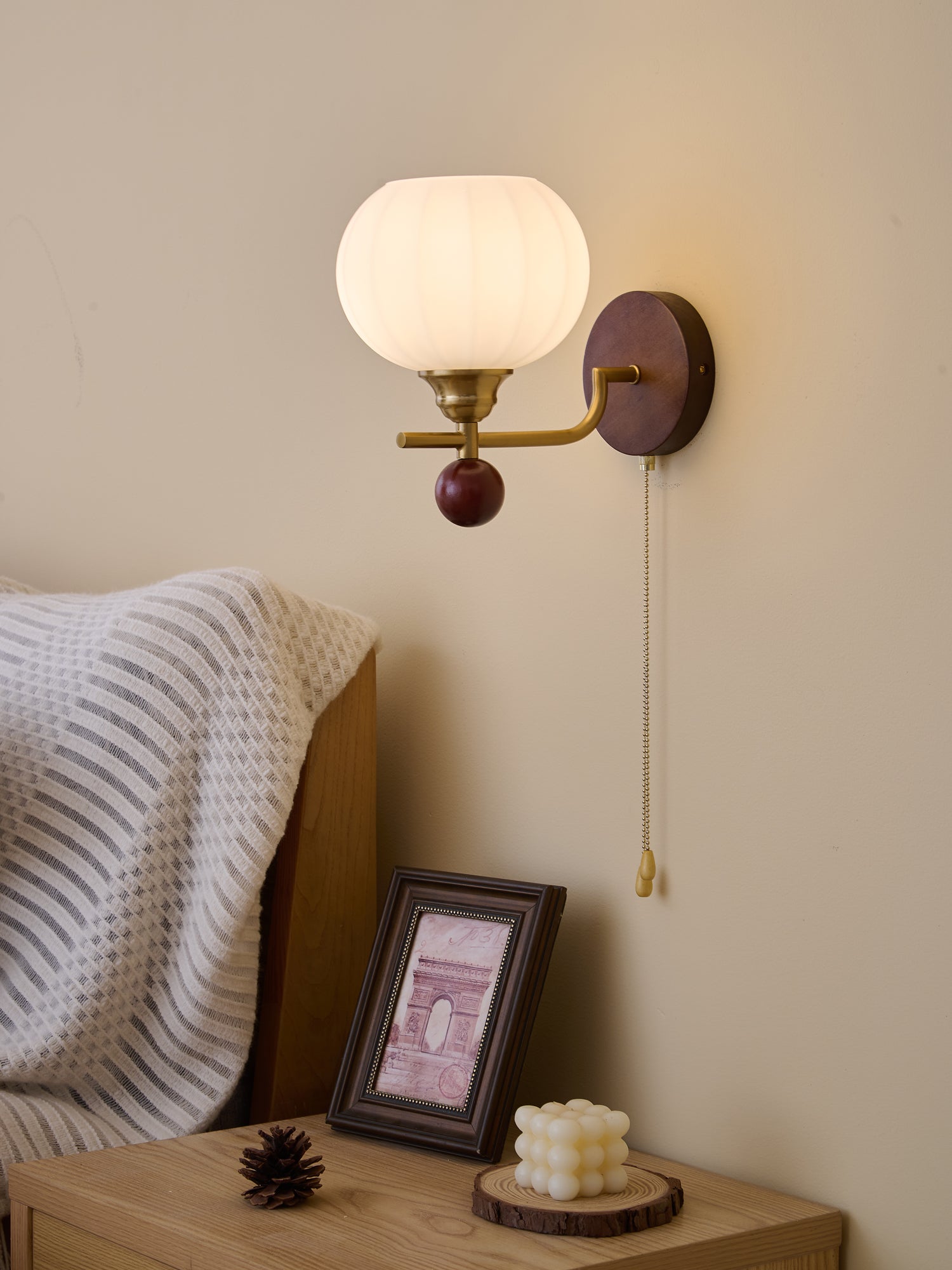 Lumea Crest Wall Lamp - Letslighting