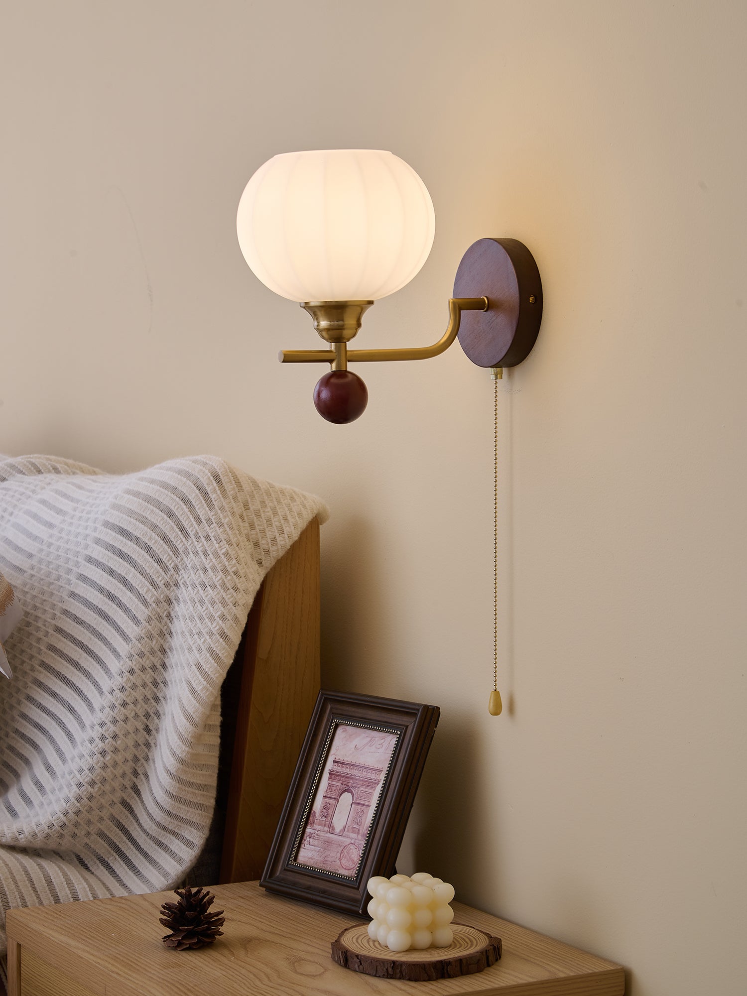 Lumea Crest Wall Lamp - Letslighting